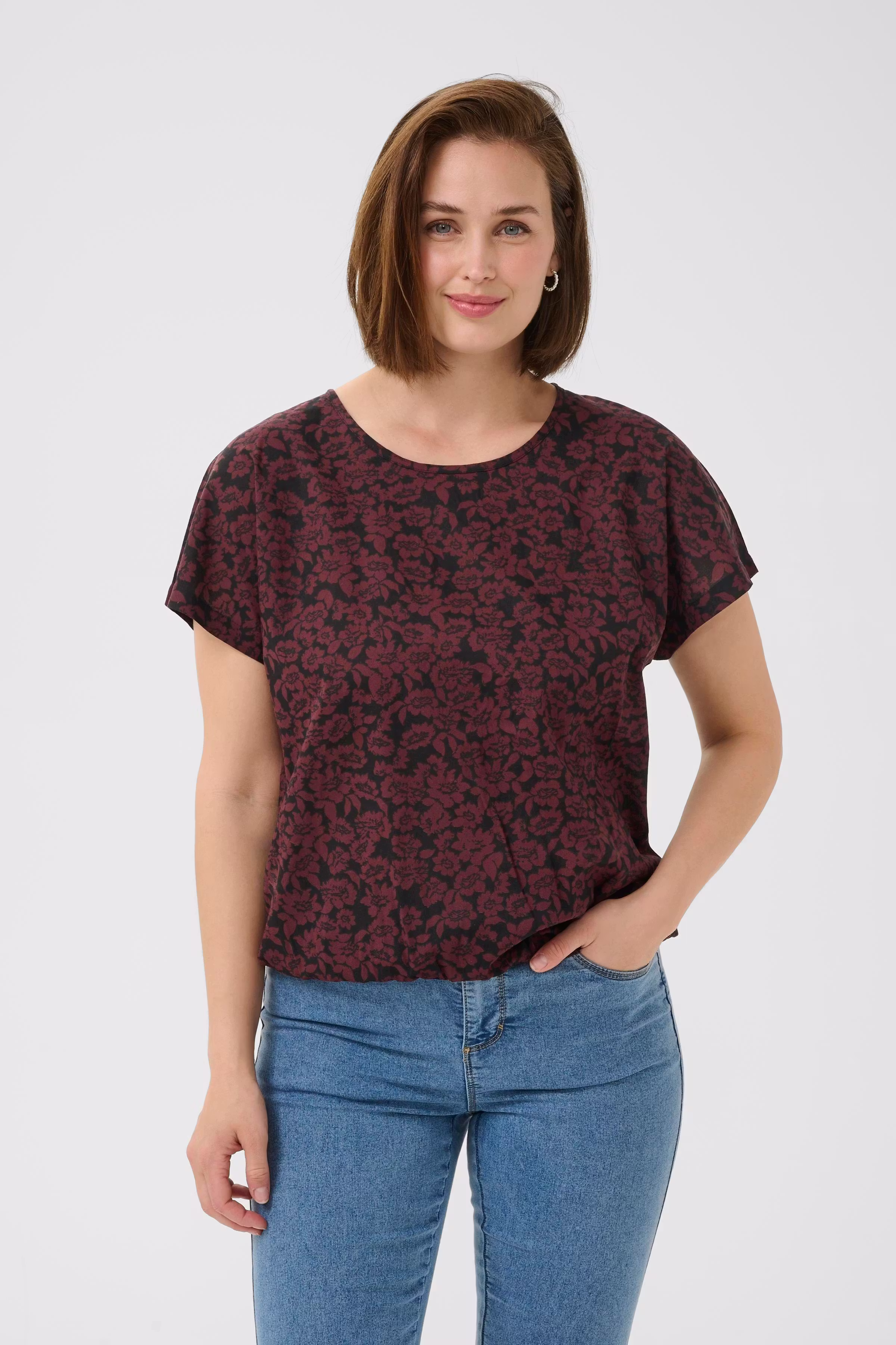 KAbeathe Top LOOKBOOK FRONT 10508896-107734