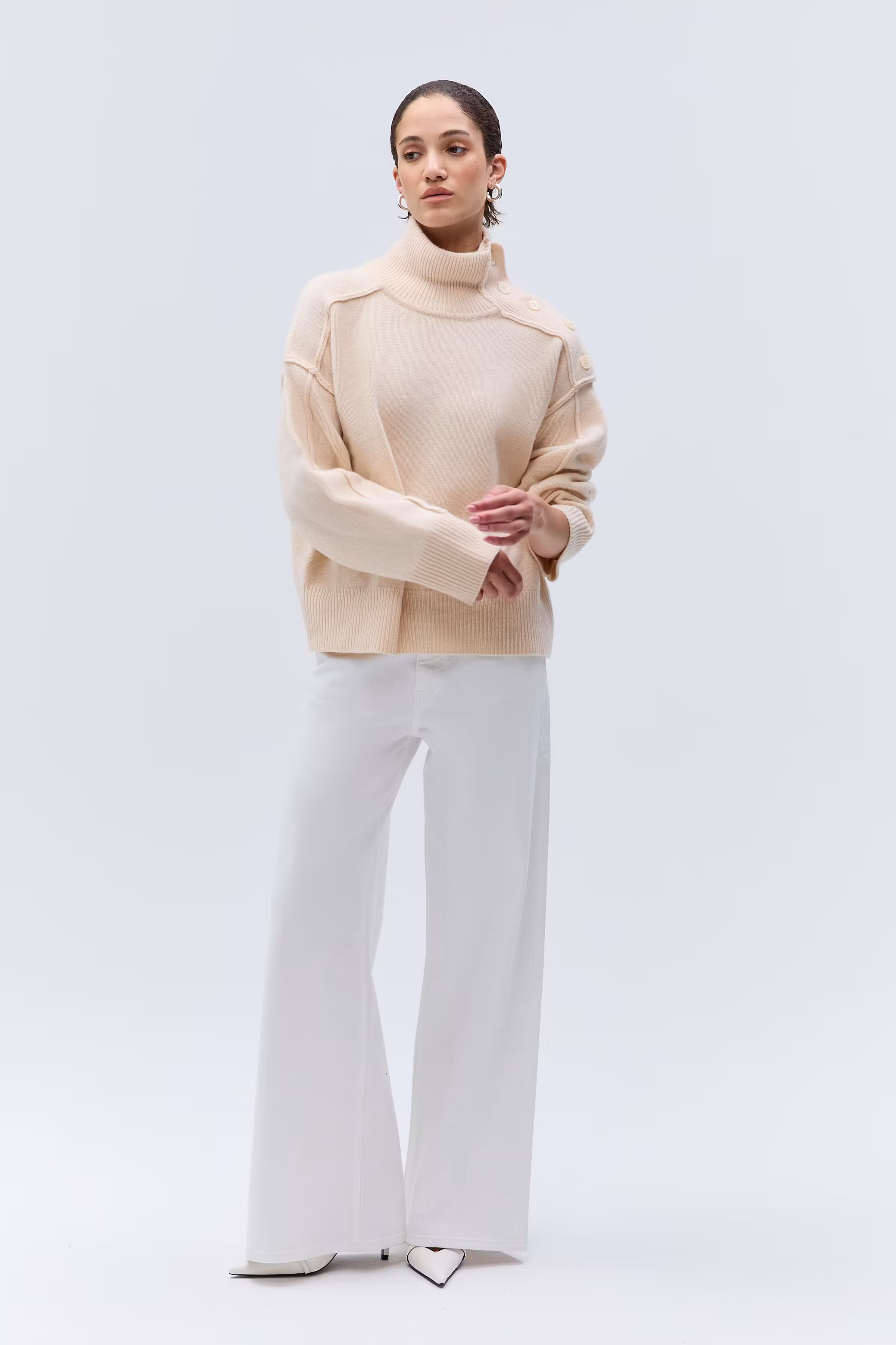 IOFilomene Pullover LOOKBOOK FRONT 30600118-BE393
