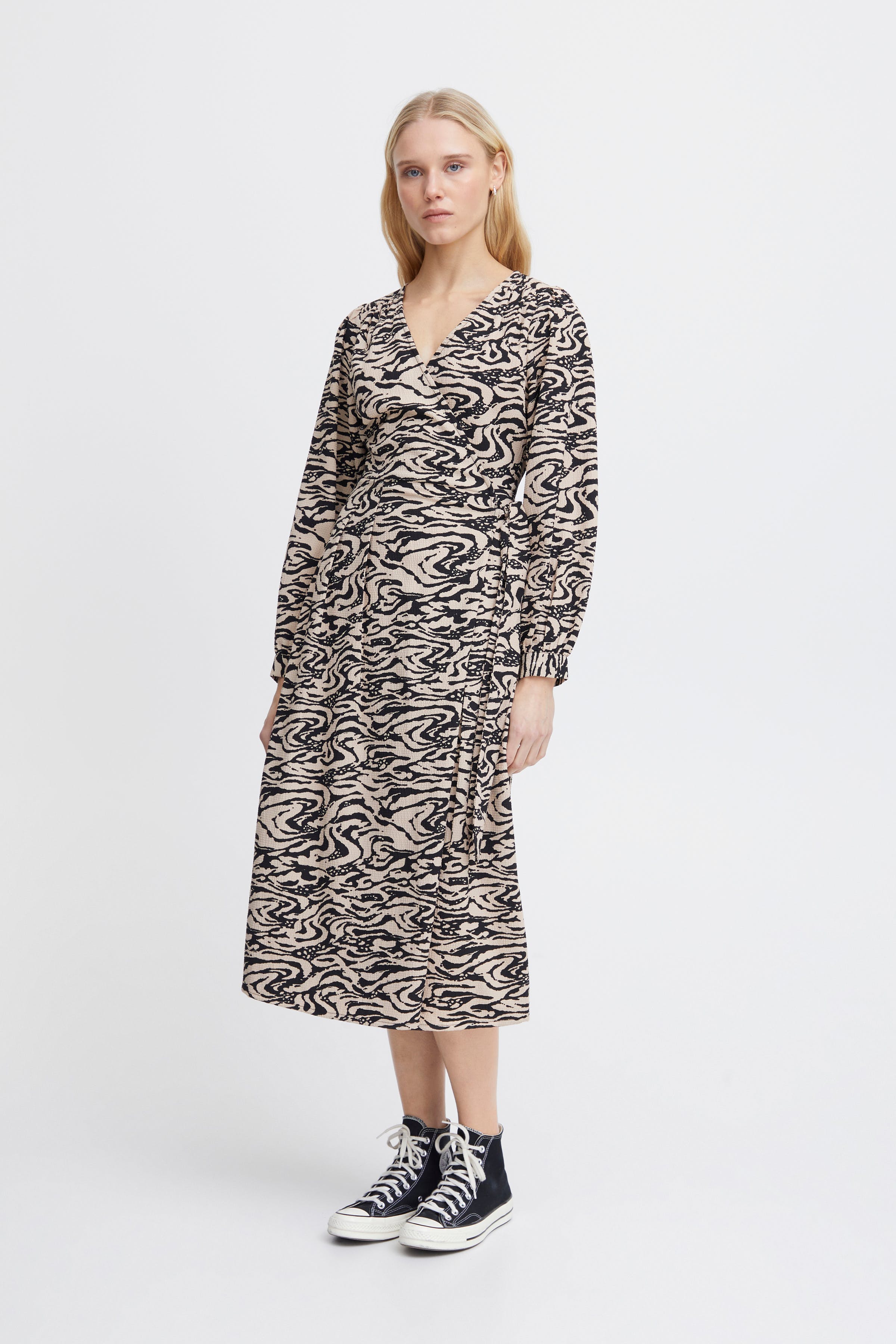 IHFANORA Kleid LOOKBOOK FRONT 20120418-202752