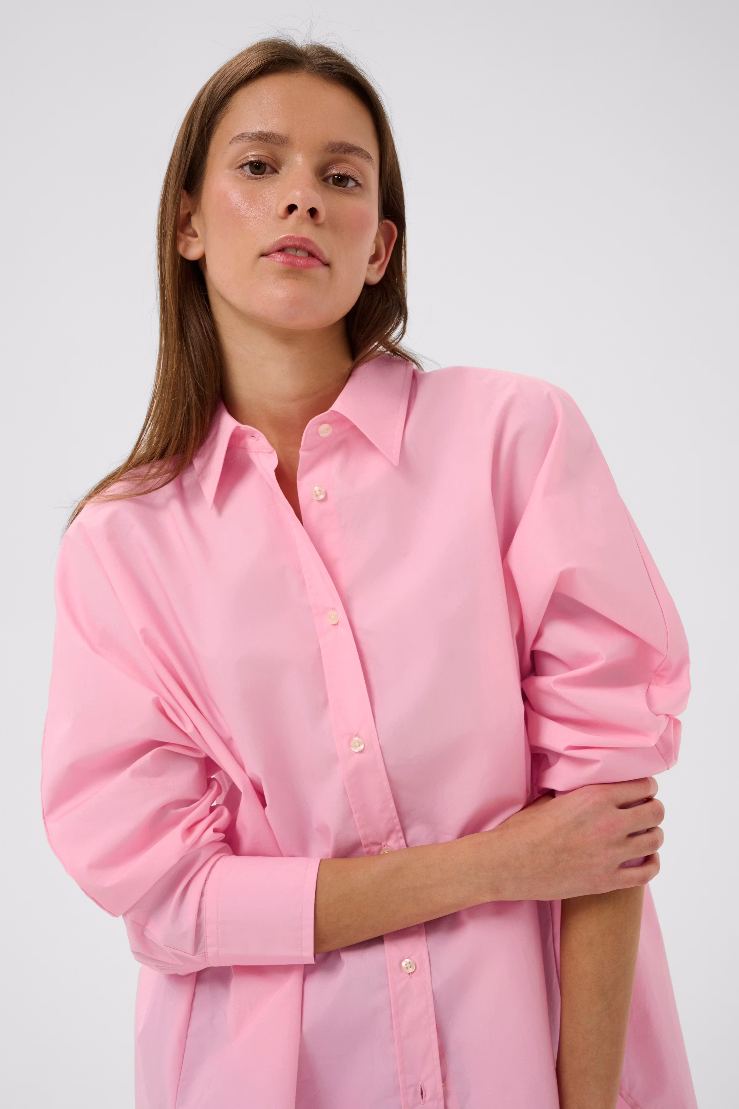 LELOIW Oversize Poplin Skjorte LOOKBOOK DETAIL 30112345-141911