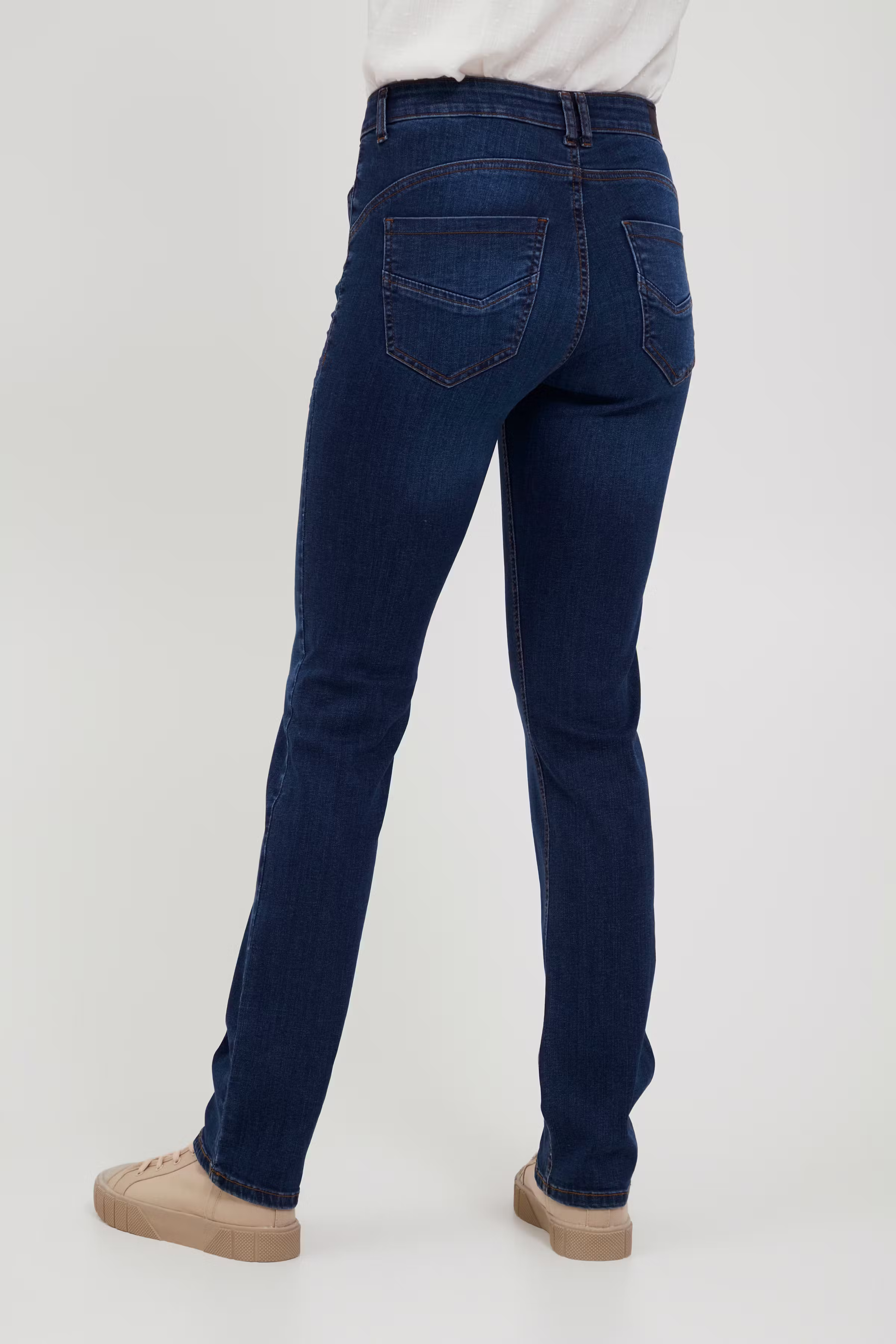FROVER Jeans LOOKBOOK BACK 20608352-200070
