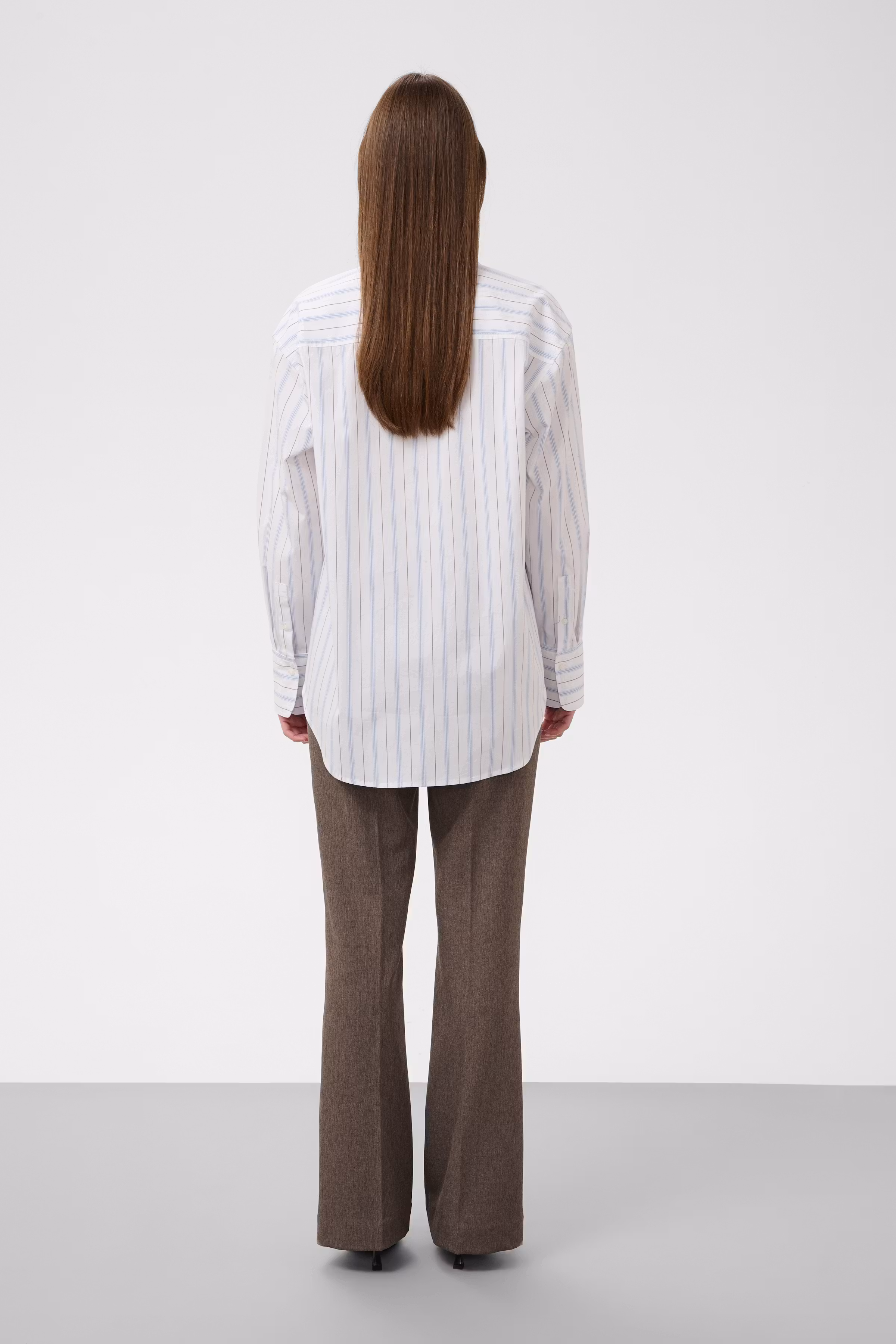 SLNoelle Shirt LOOKBOOK BACK 30409561-305288