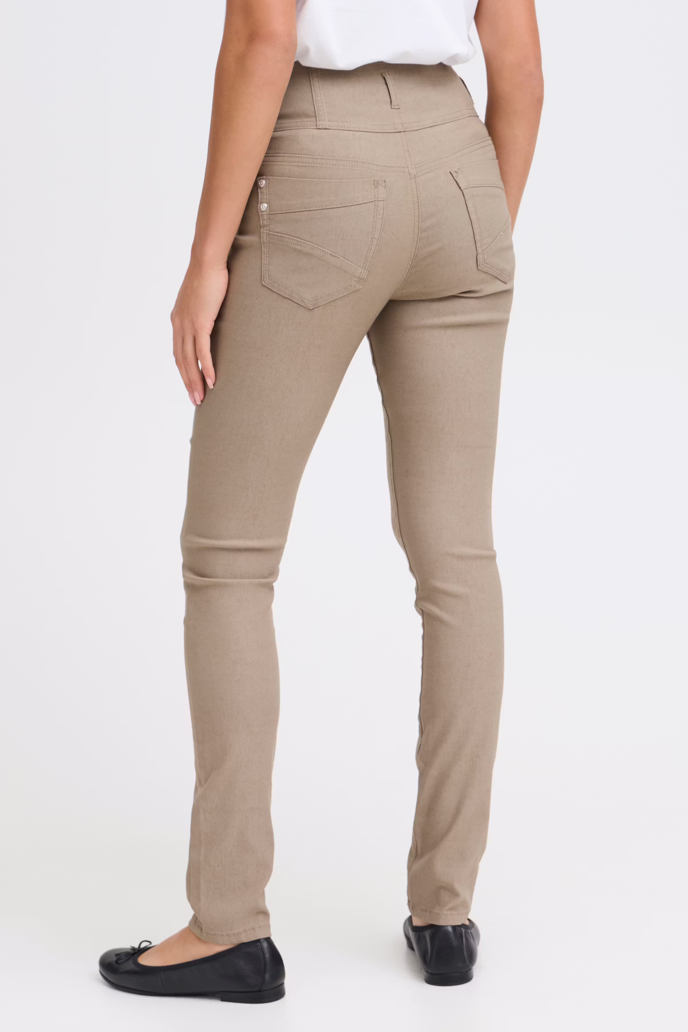 FRZALIN Hose LOOKBOOK BACK 601749-181110