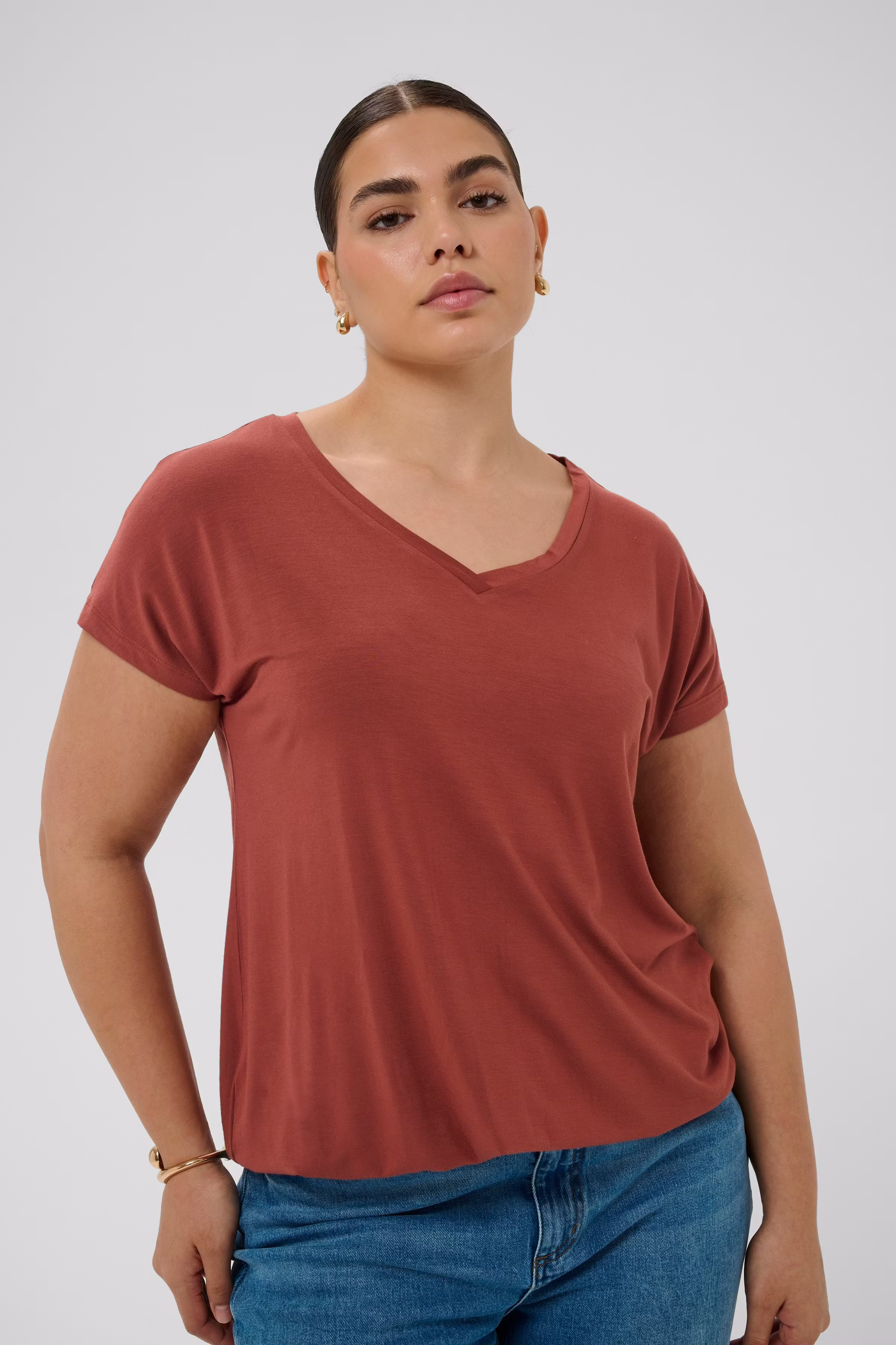 KCjena Blus LOOKBOOK FRONT 10582099-191334