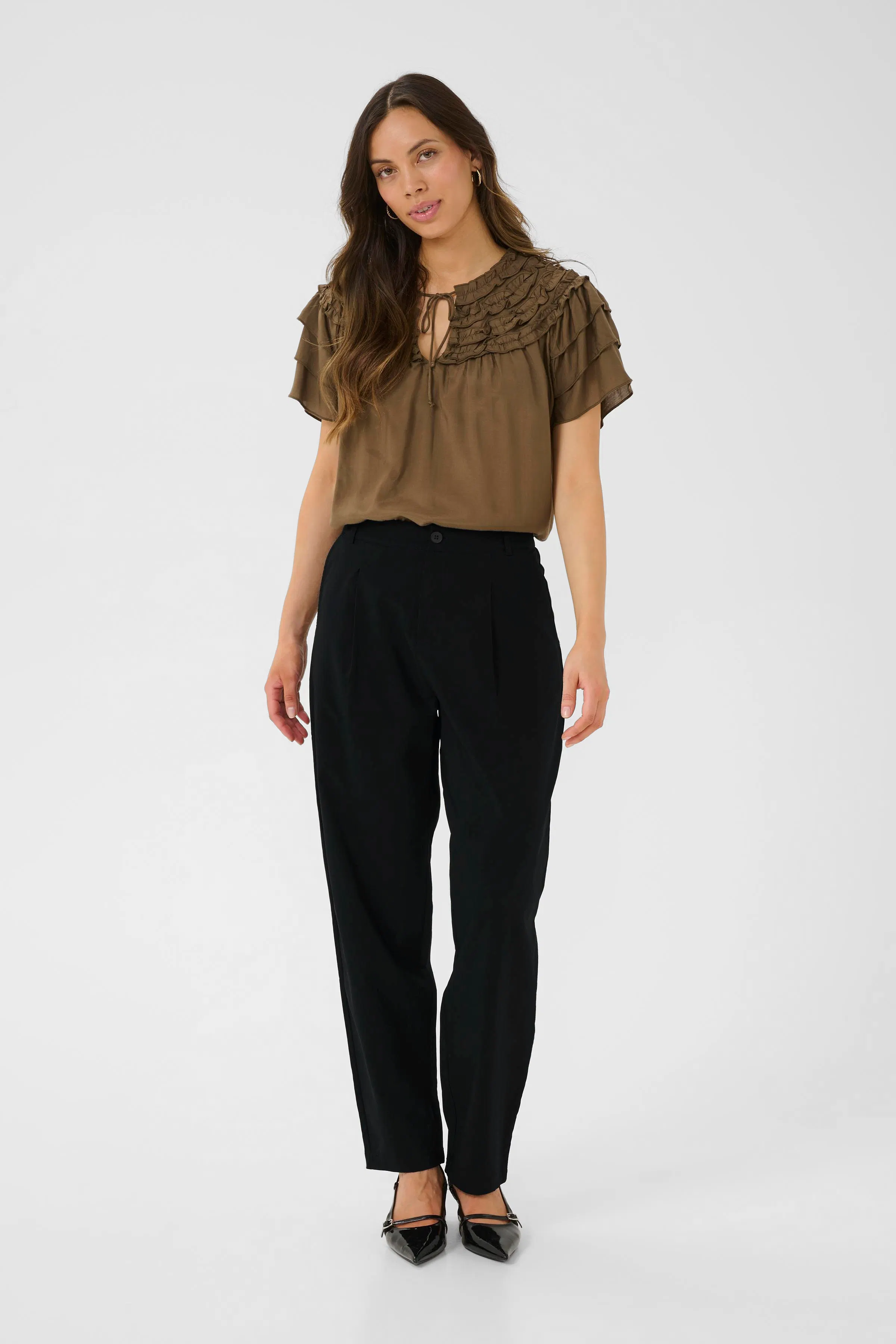 CRComia Trousers LOOKBOOK FRONT 10613582-100120