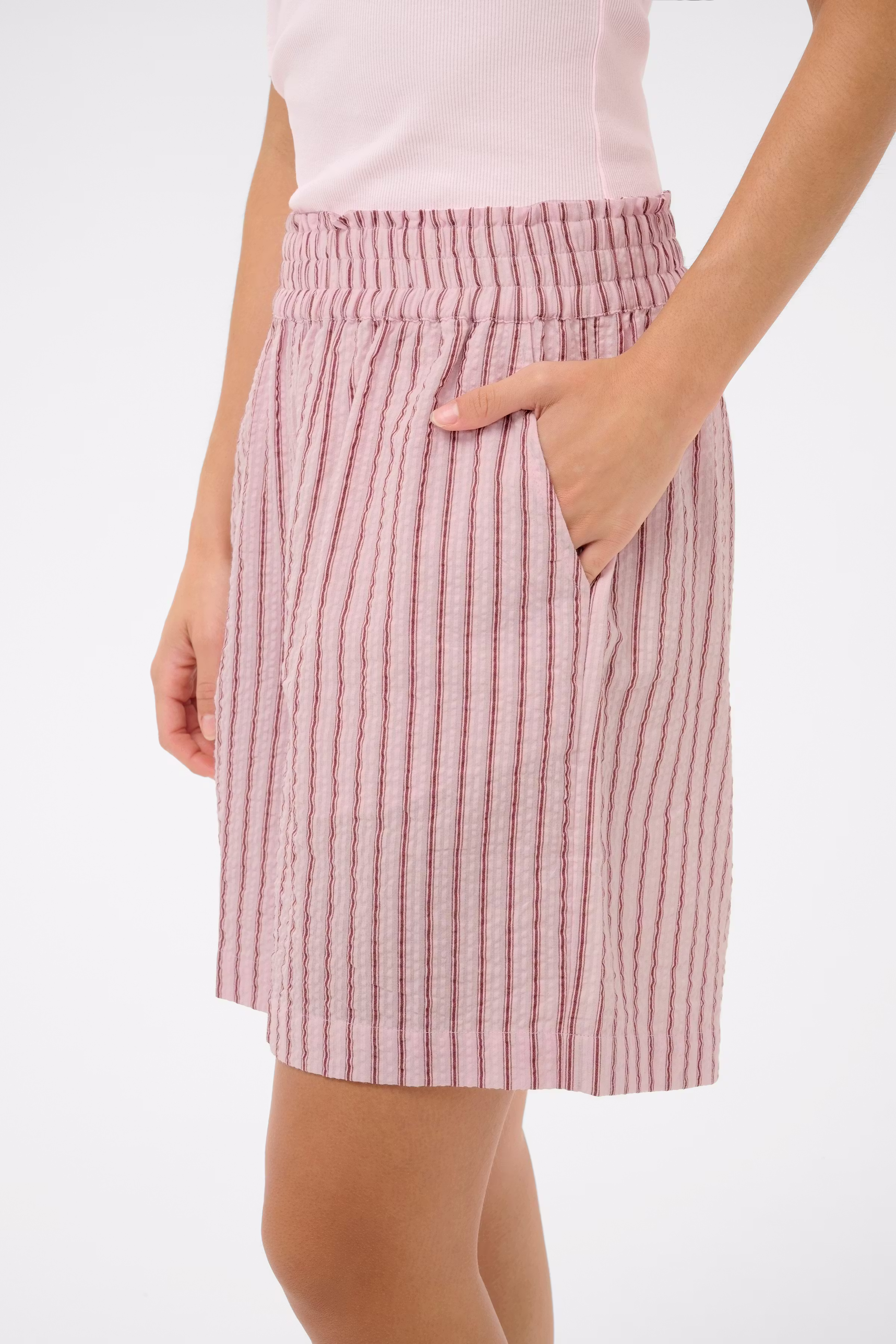 KAlara Shorts LOOKBOOK DETAIL 10511505-109318