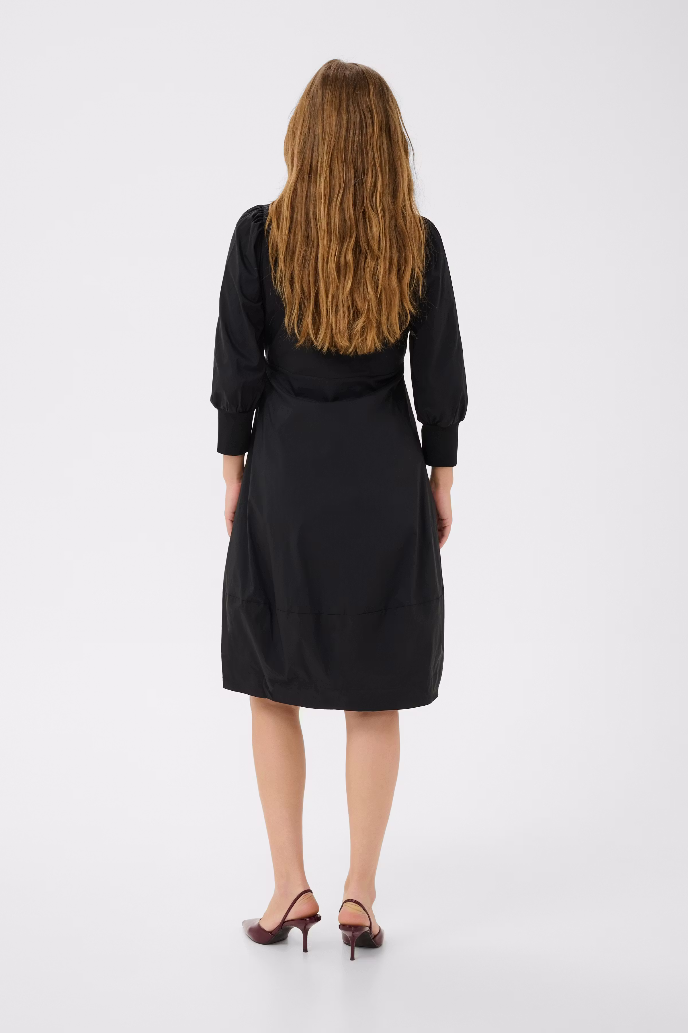 CUANTOINETT Klänning LOOKBOOK BACK 50110059-500012