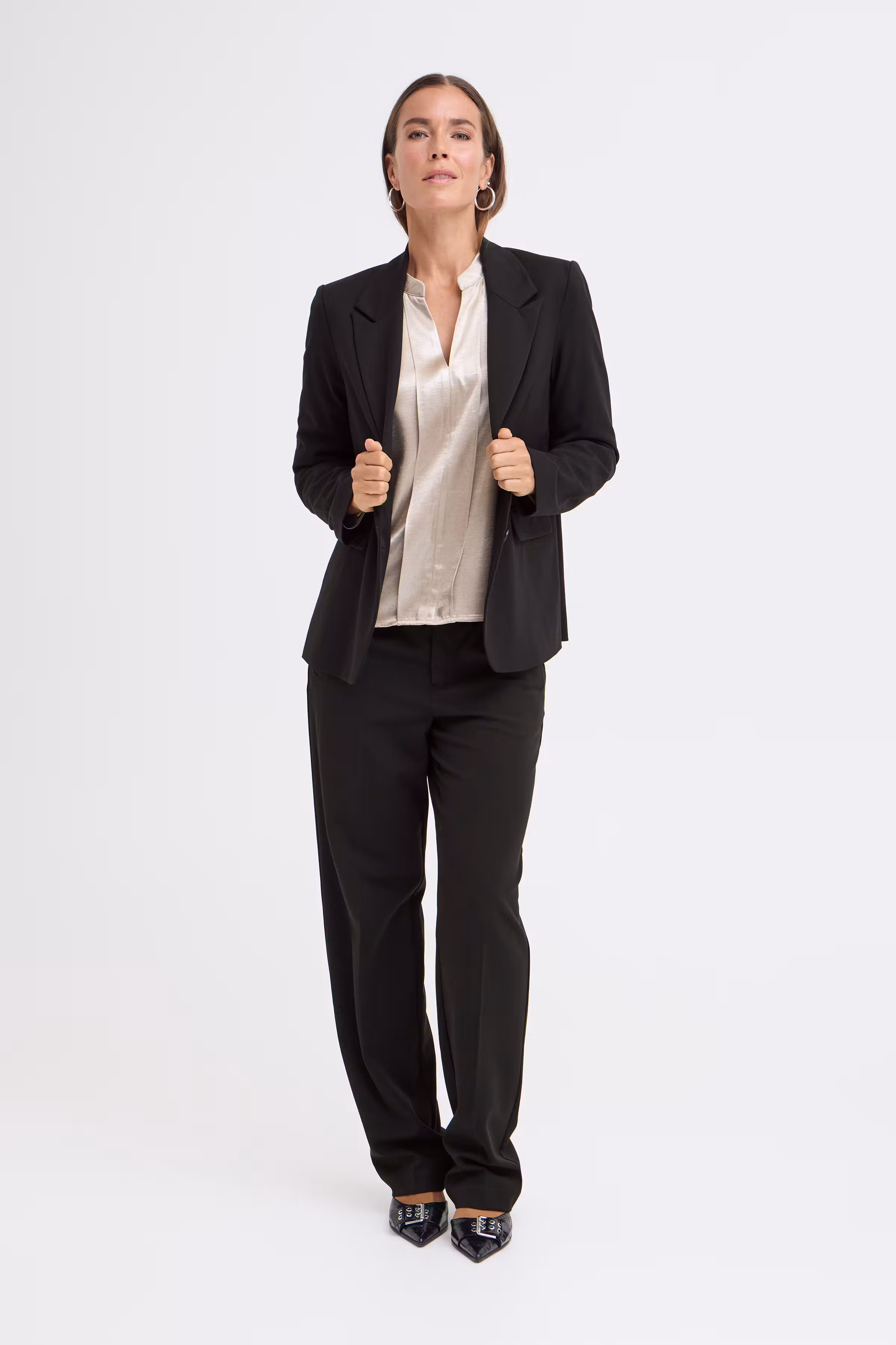PZLEONORA Blazer LOOKBOOK FRONT 50211005-193911