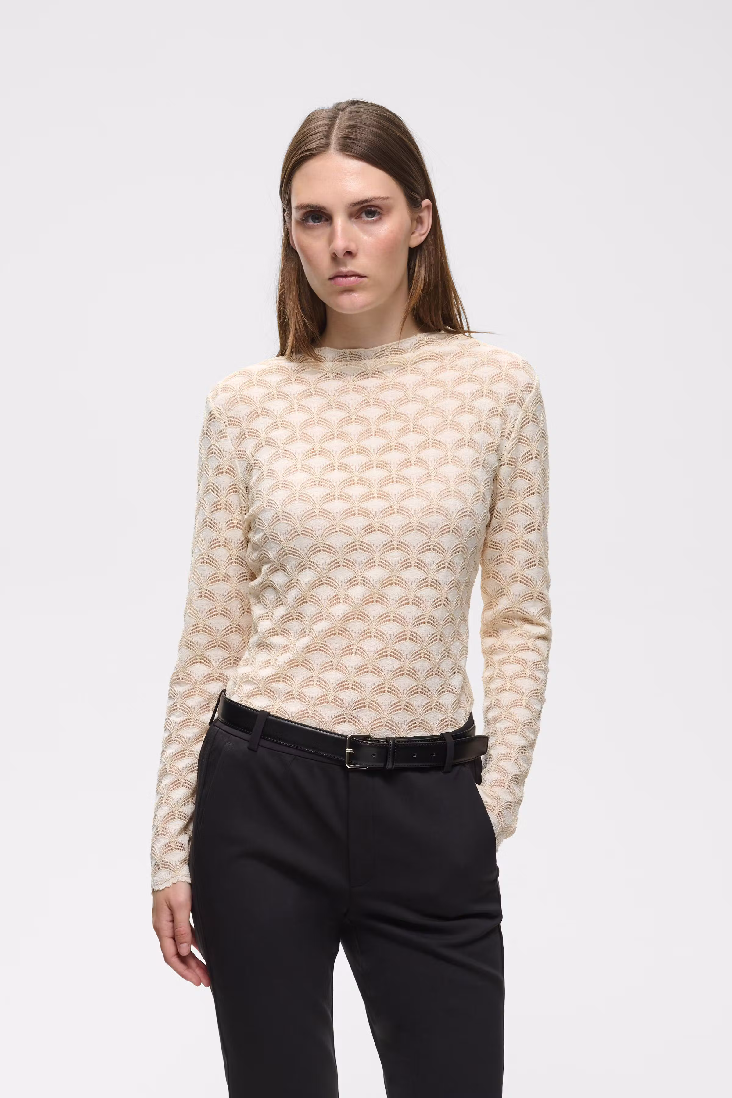 TullaIW T-shirt LOOKBOOK FRONT 30111334-110701