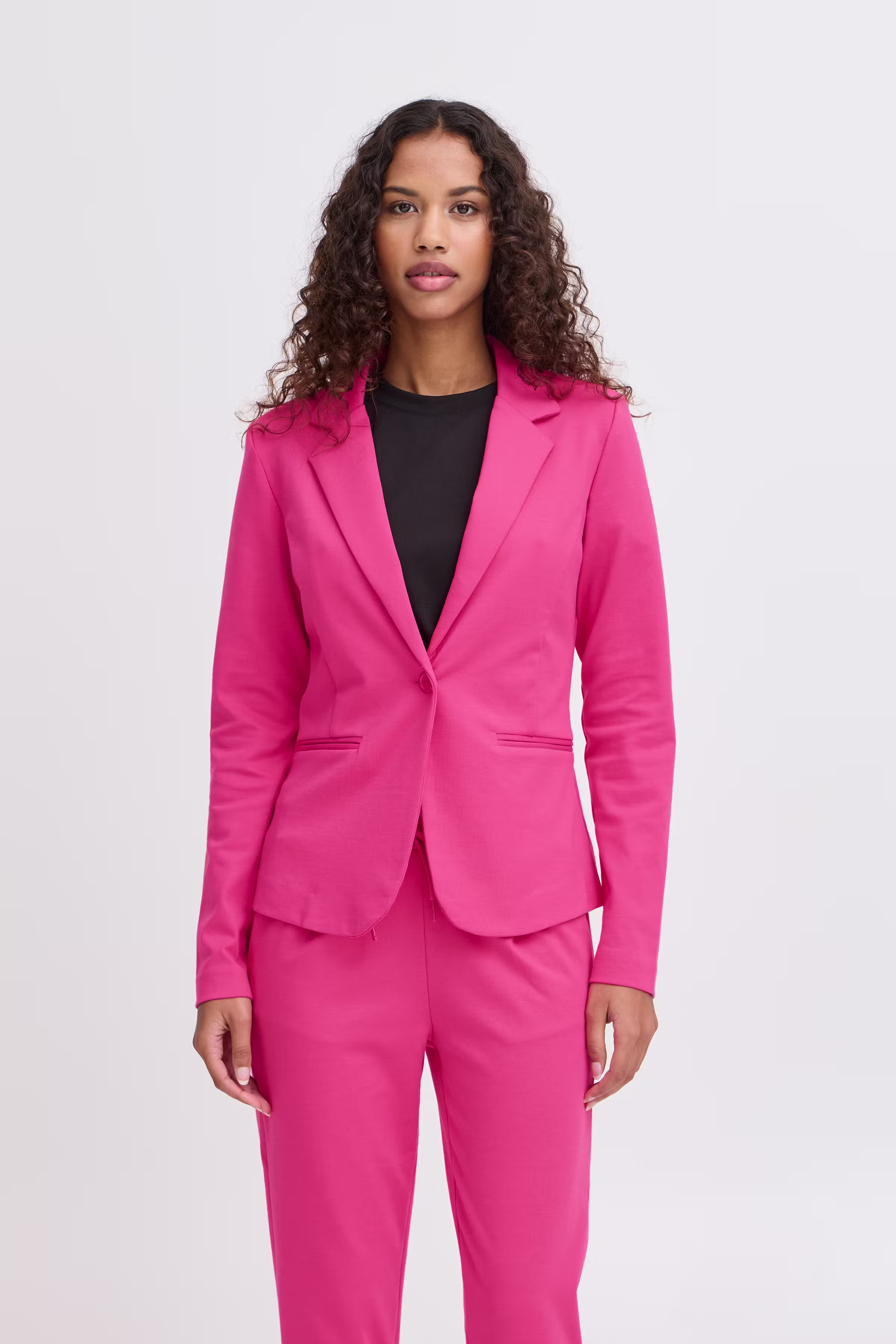 IHKATE Blazer LOOKBOOK FRONT 20101801-172034