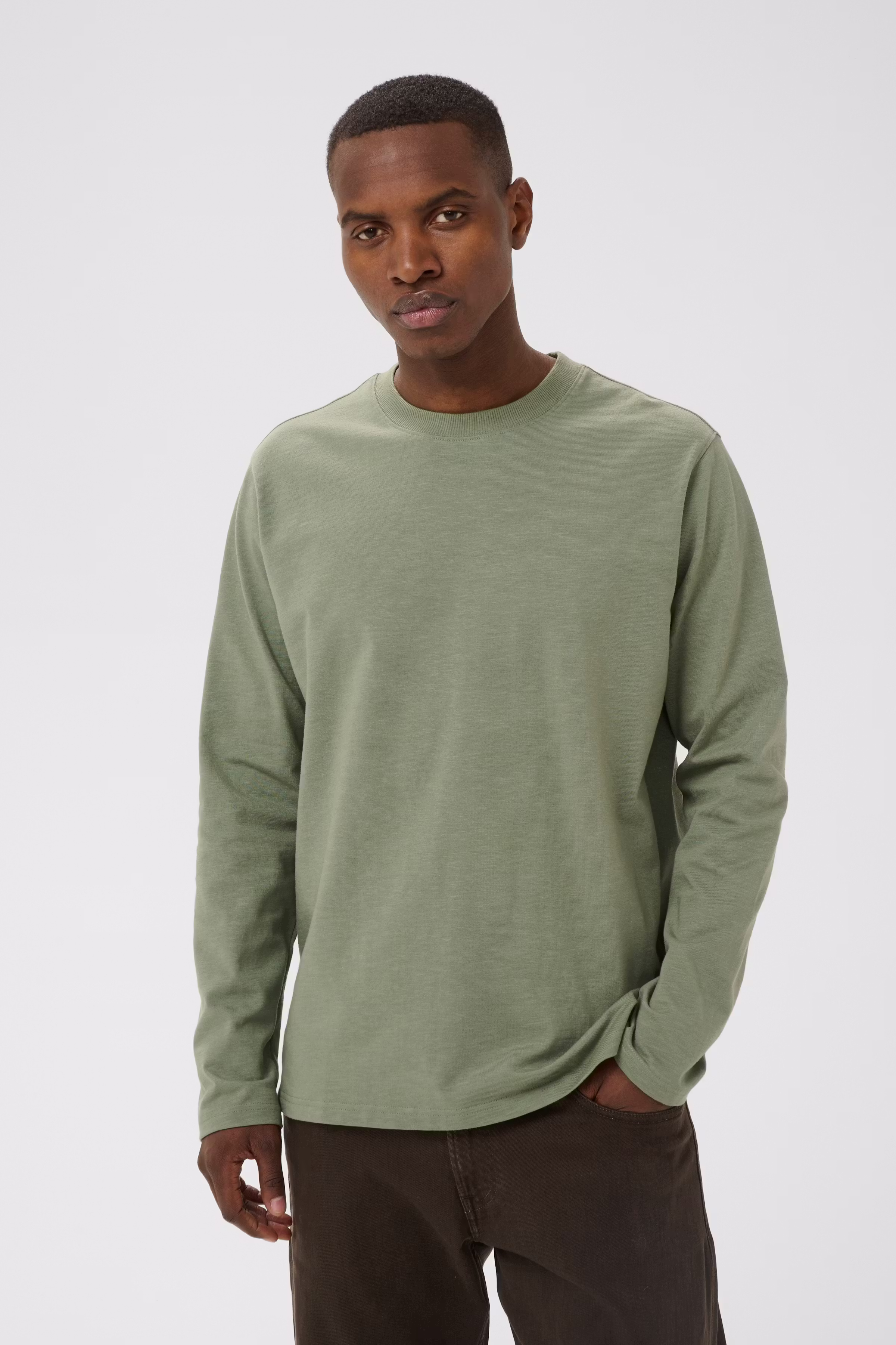 MAkai T-shirt LOOKBOOK FRONT 30208868-176212