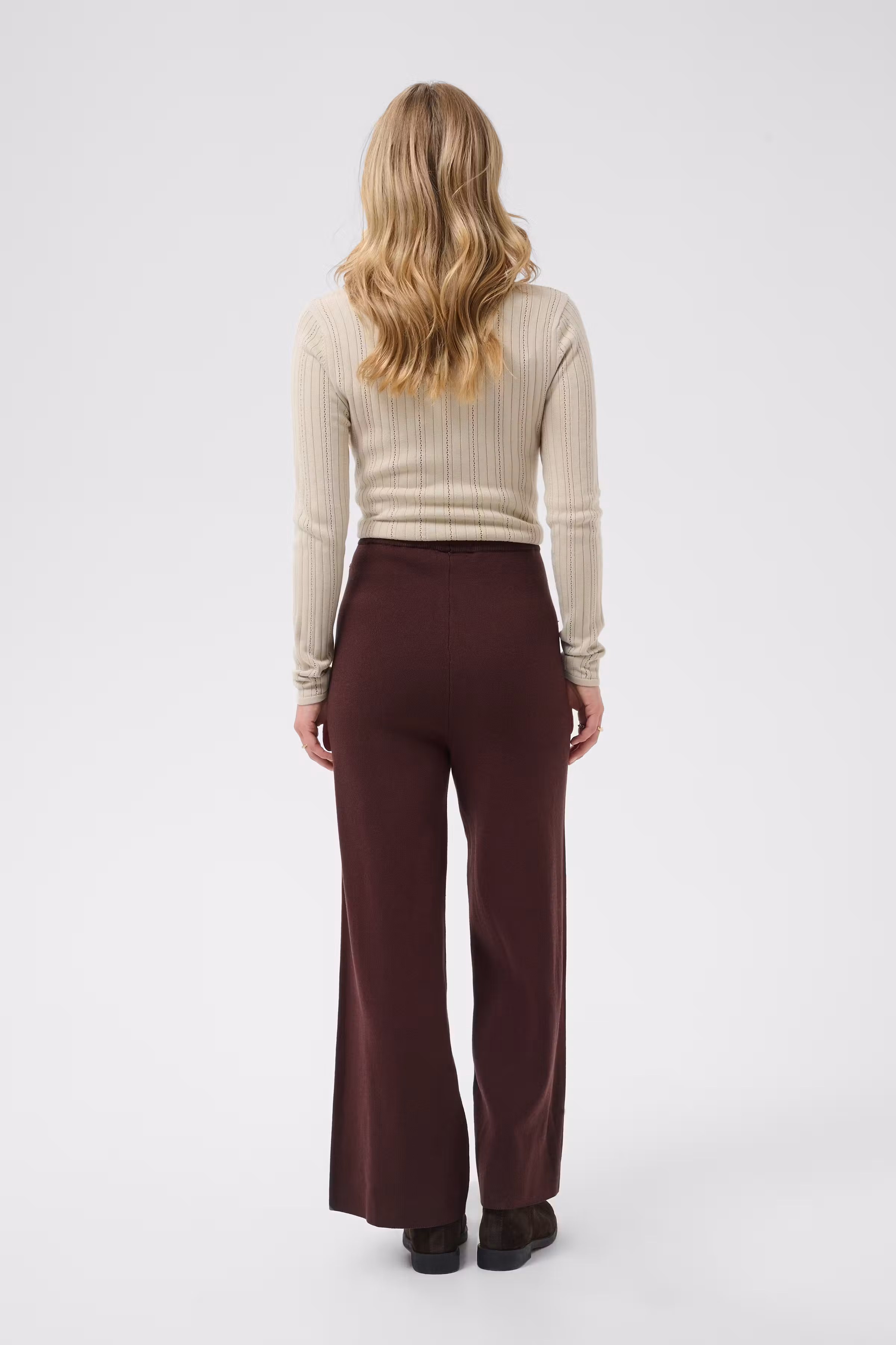 CRDela Trousers LOOKBOOK BACK 10615501-191016