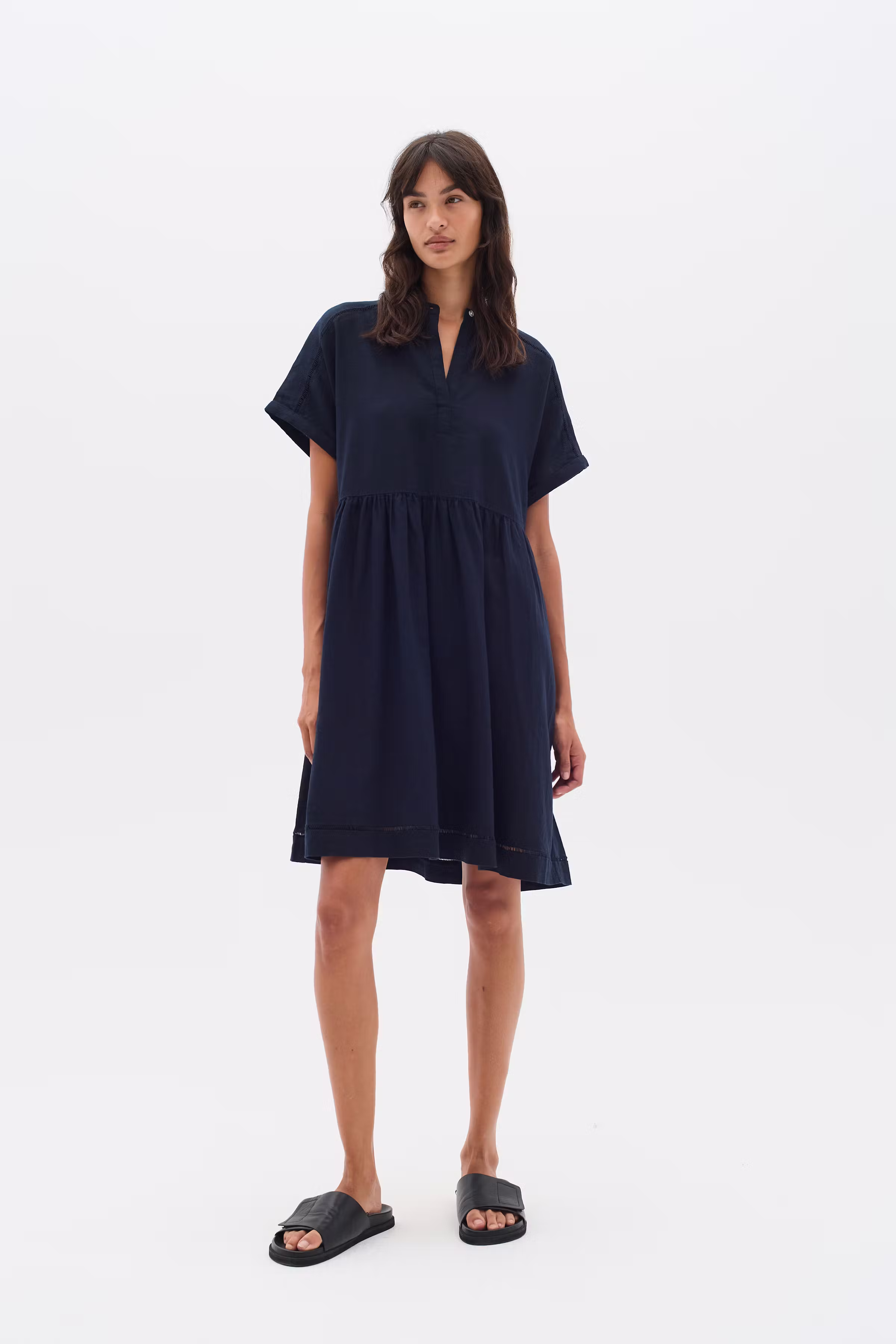 FaridaIW Linne Klänning LOOKBOOK FRONT 30110436-300005