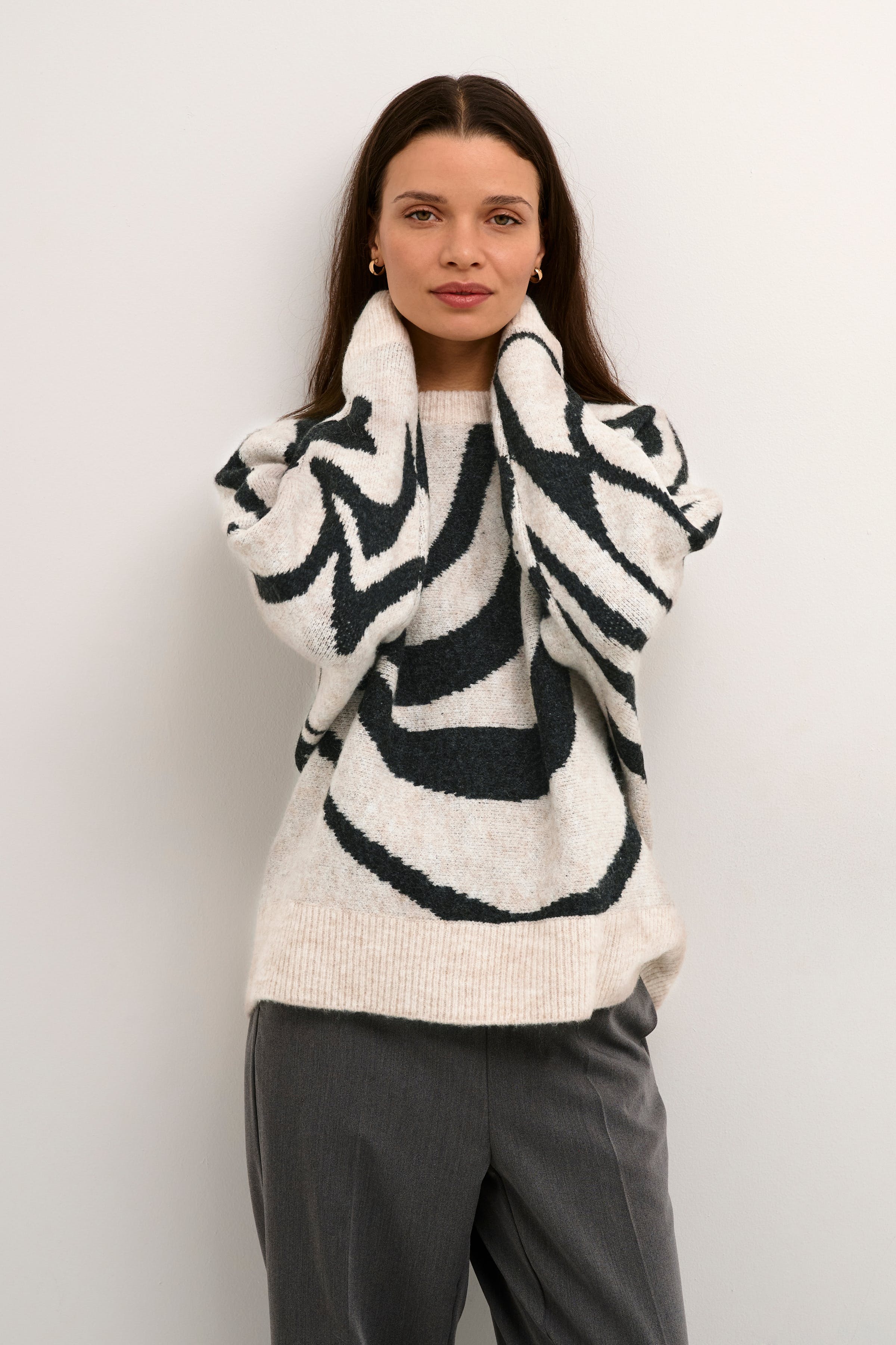 KAbirthe Striktrøje LOOKBOOK FRONT 10508073-105073