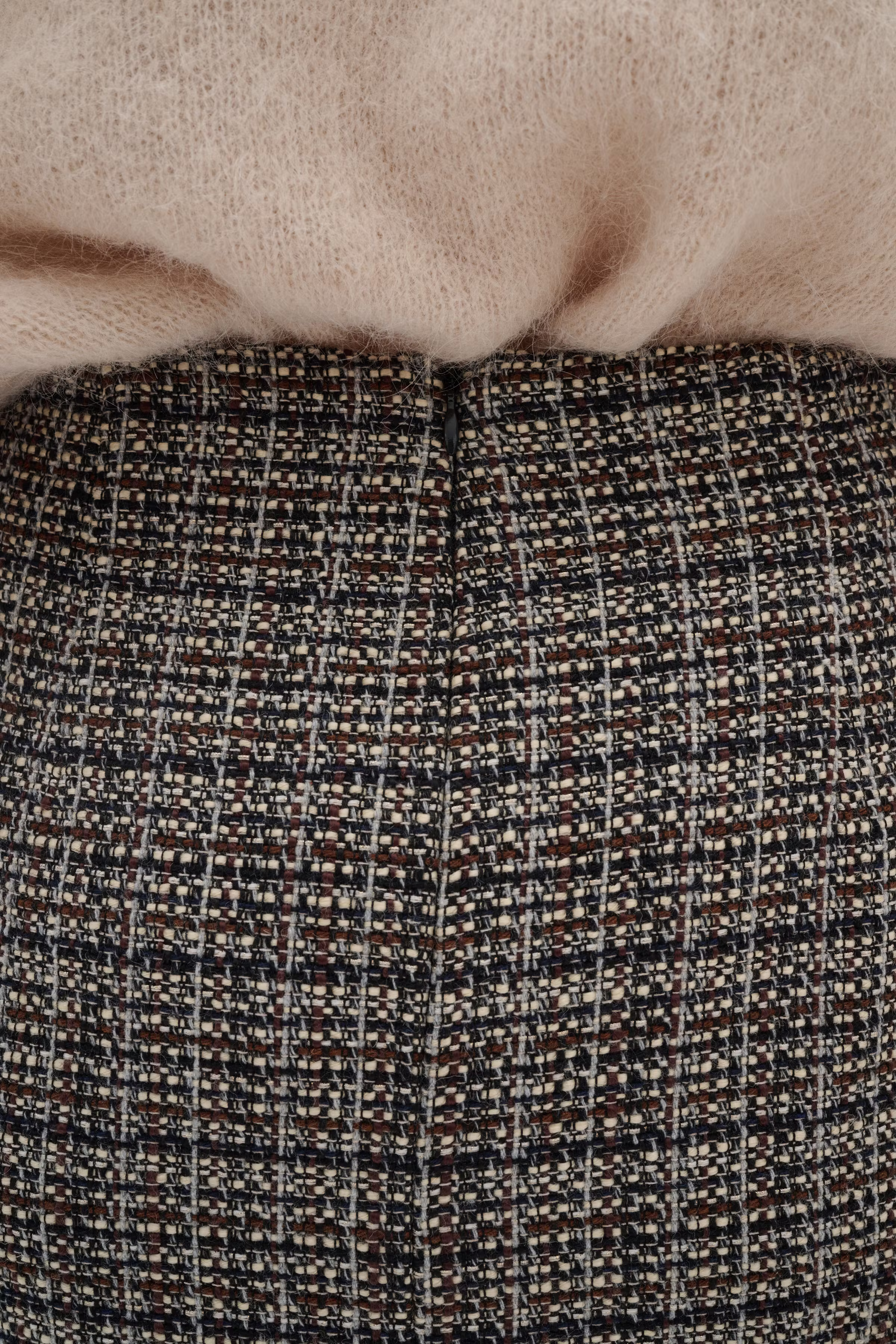 YaraIW Kjol LOOKBOOK DETAIL 30109820-300313