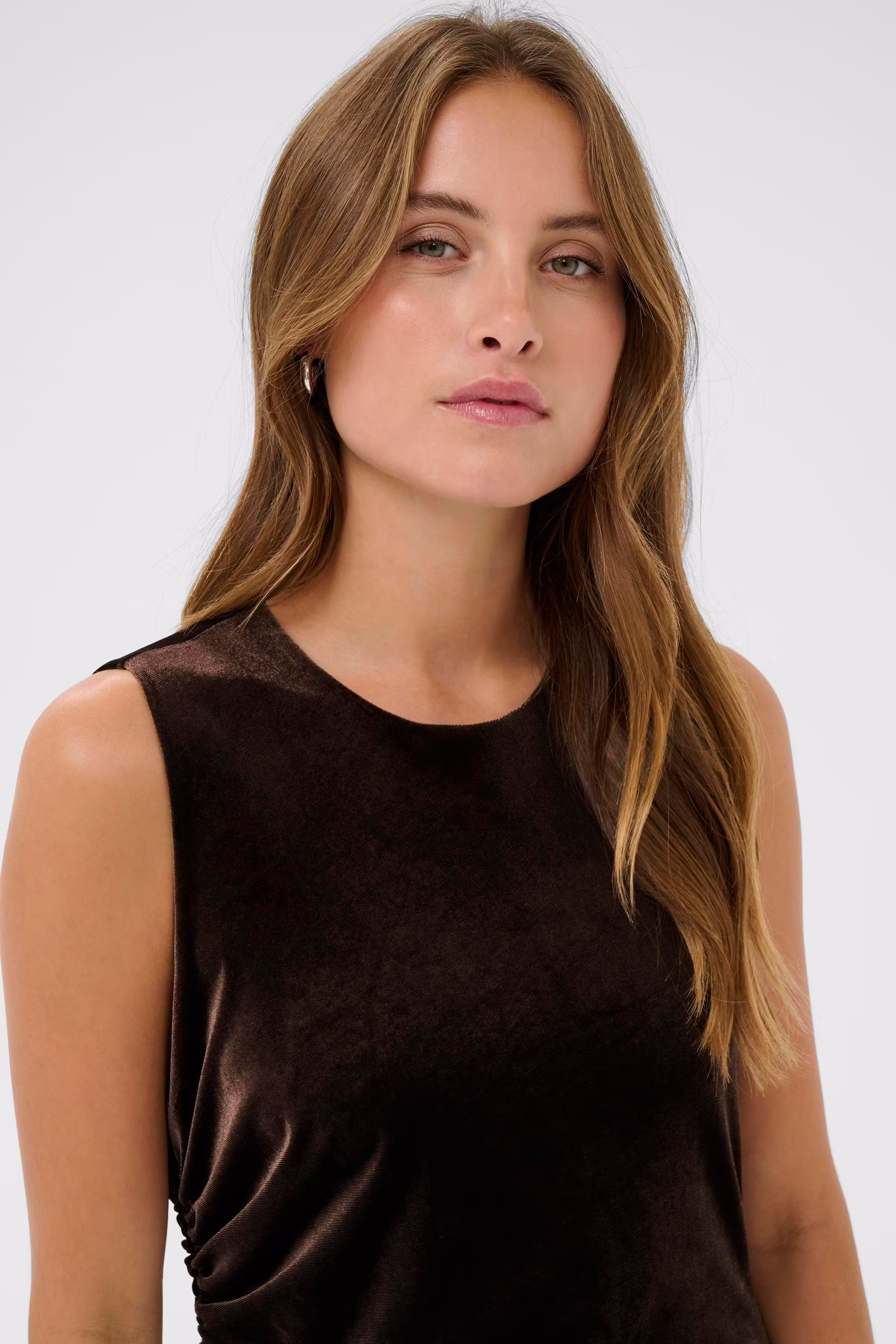 KAkelly Lang Kjole LOOKBOOK DETAIL 10510910-191111