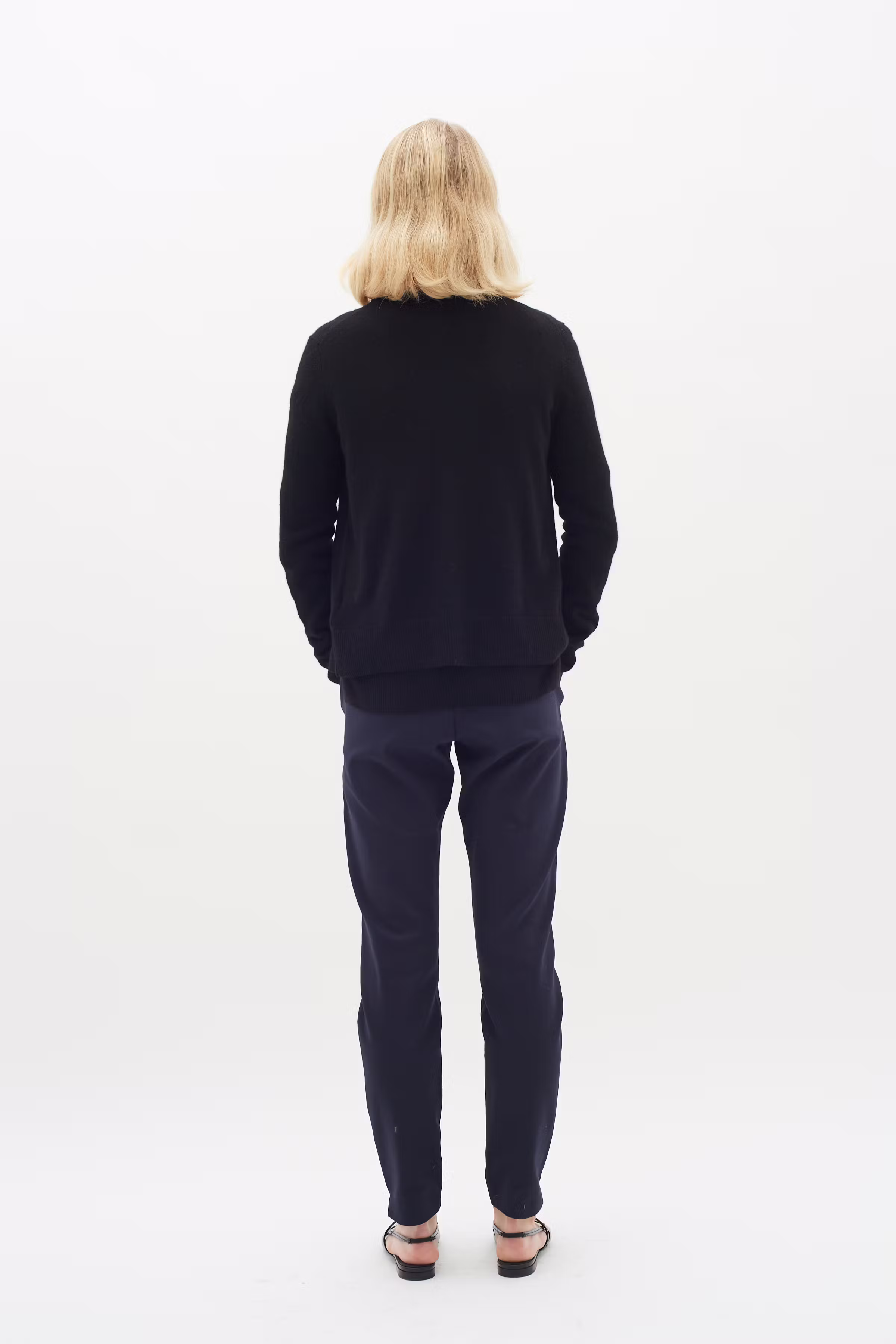 ZellaIW Trousers LOOKBOOK BACK 30106078-300005