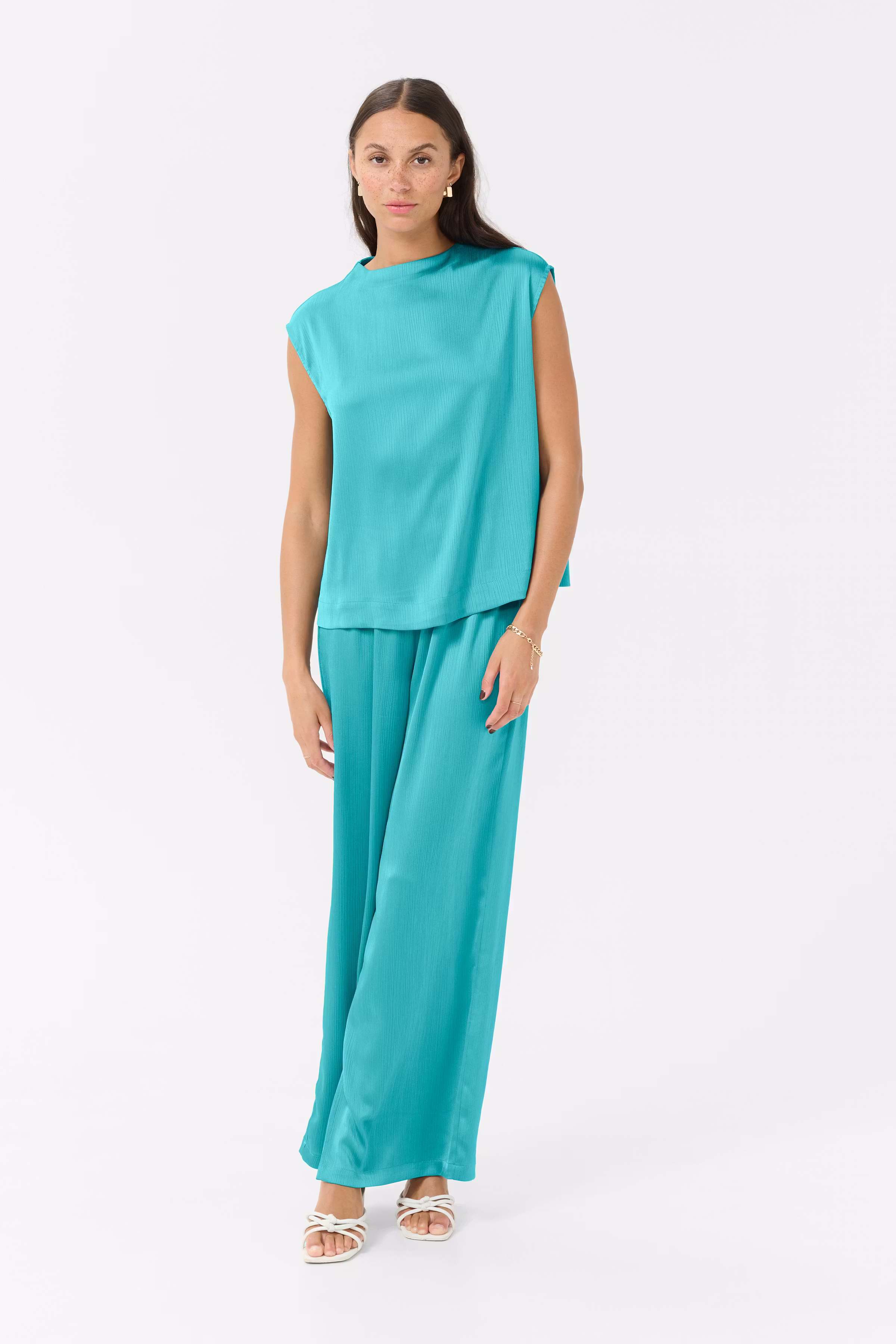 KArachel Bluse LOOKBOOK FRONT 10509965-174919