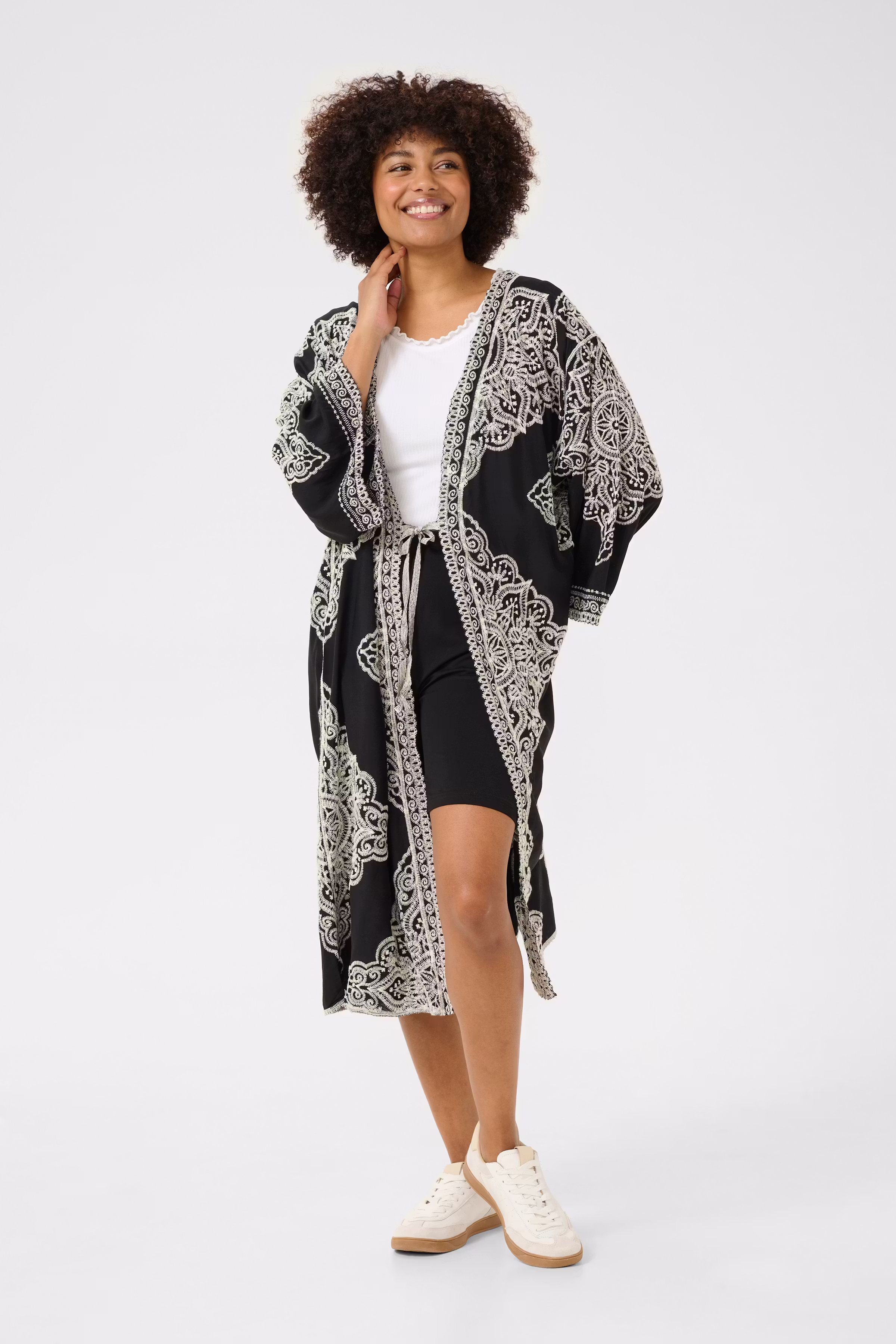 CRTyla Kimono lang LOOKBOOK FRONT 10613807-108038