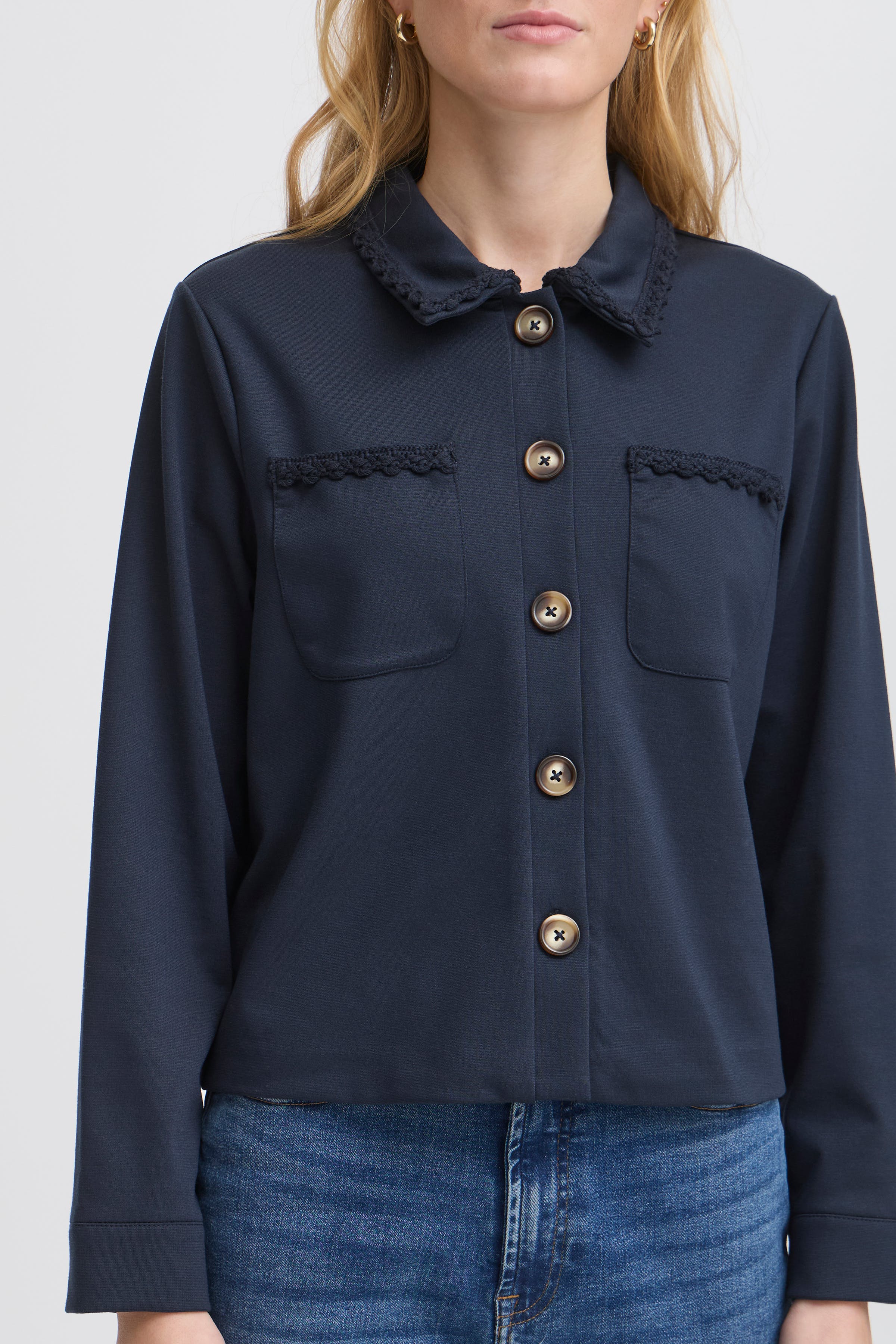 IHSIMONSE  Langærmet skjorte LOOKBOOK DETAIL 20123023-194010