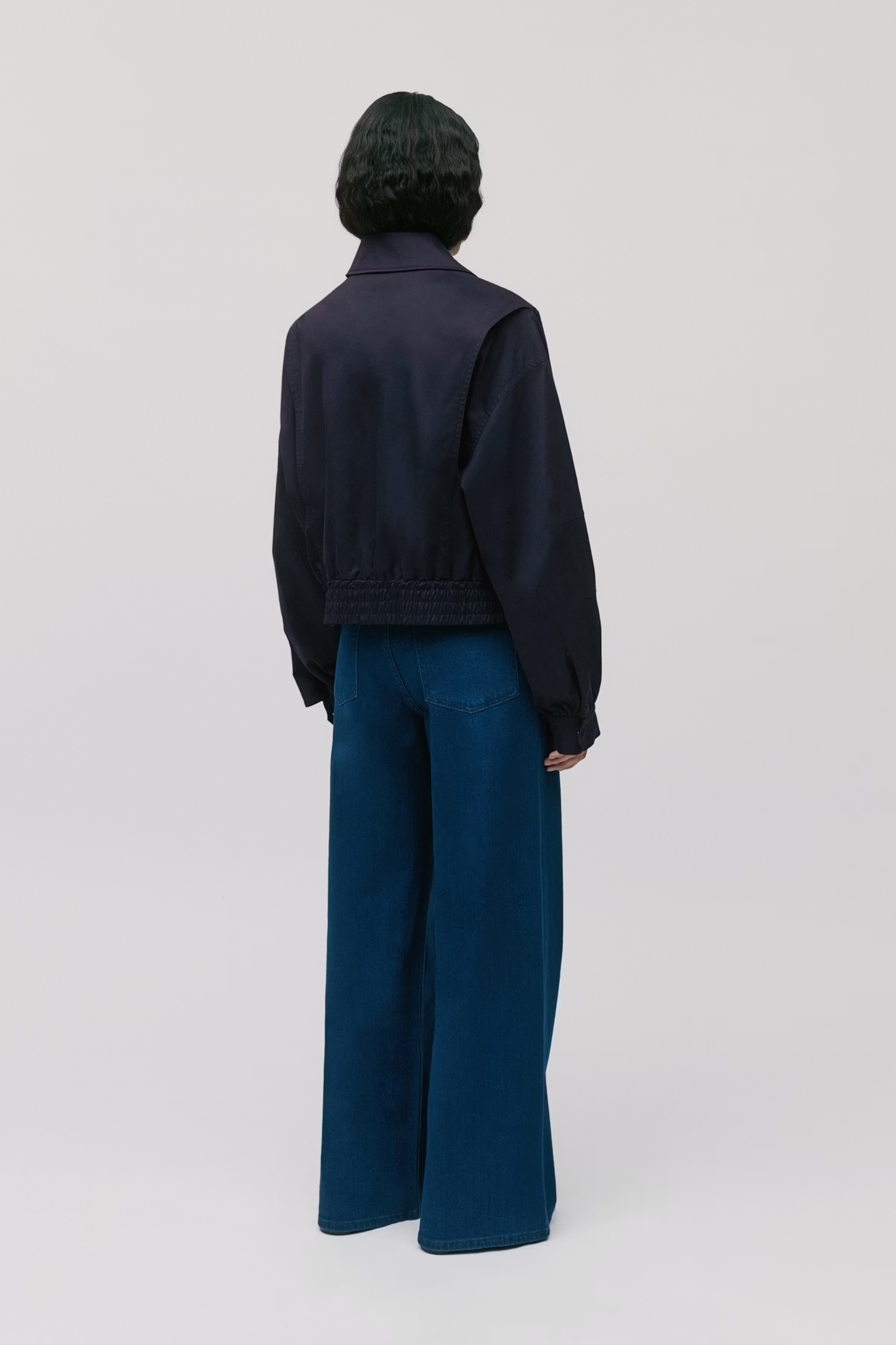 JANE Outerwear LOOKBOOK BACK 30600770-BL900