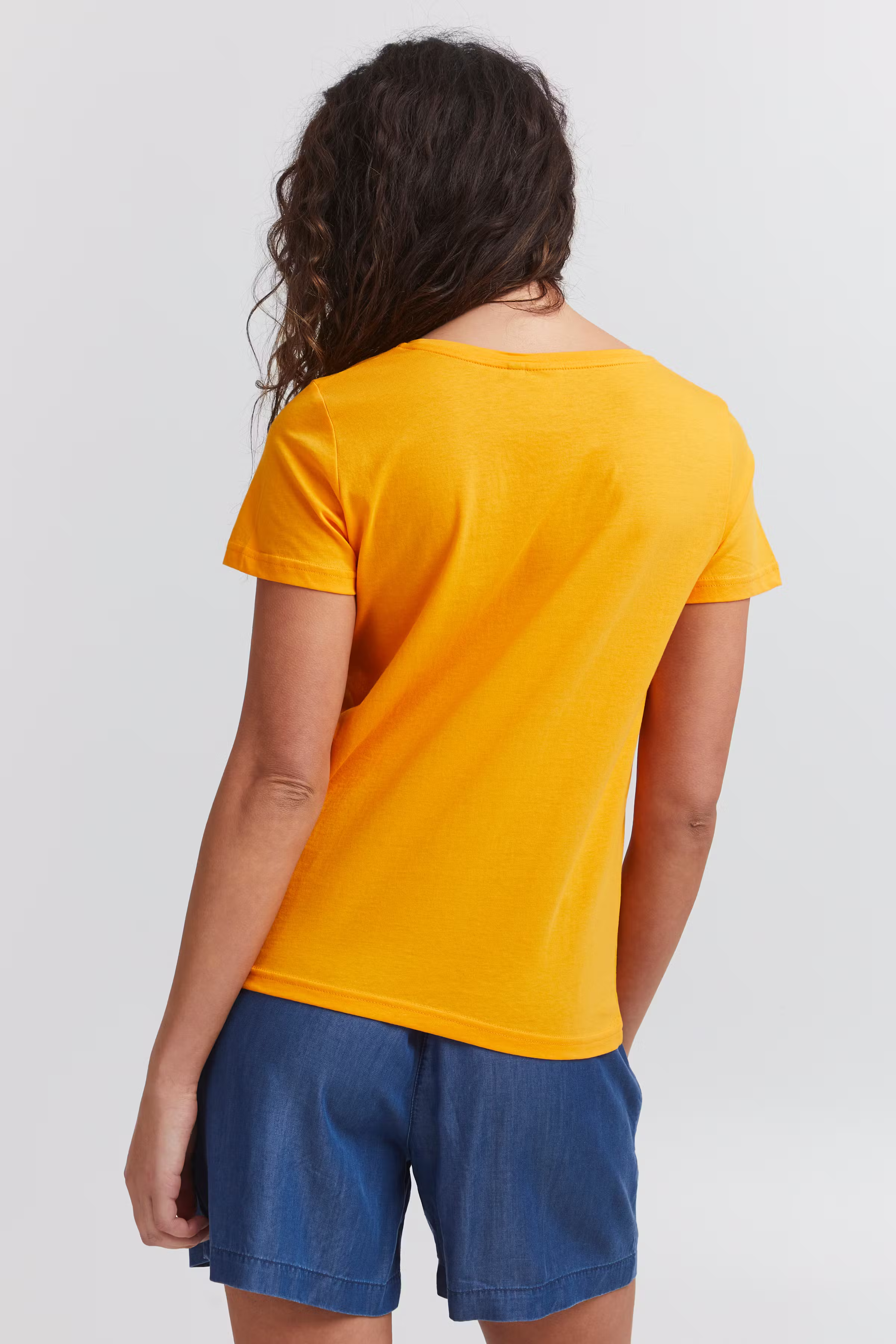 IHCAMINO T-shirt LOOKBOOK BACK 20116448-151058