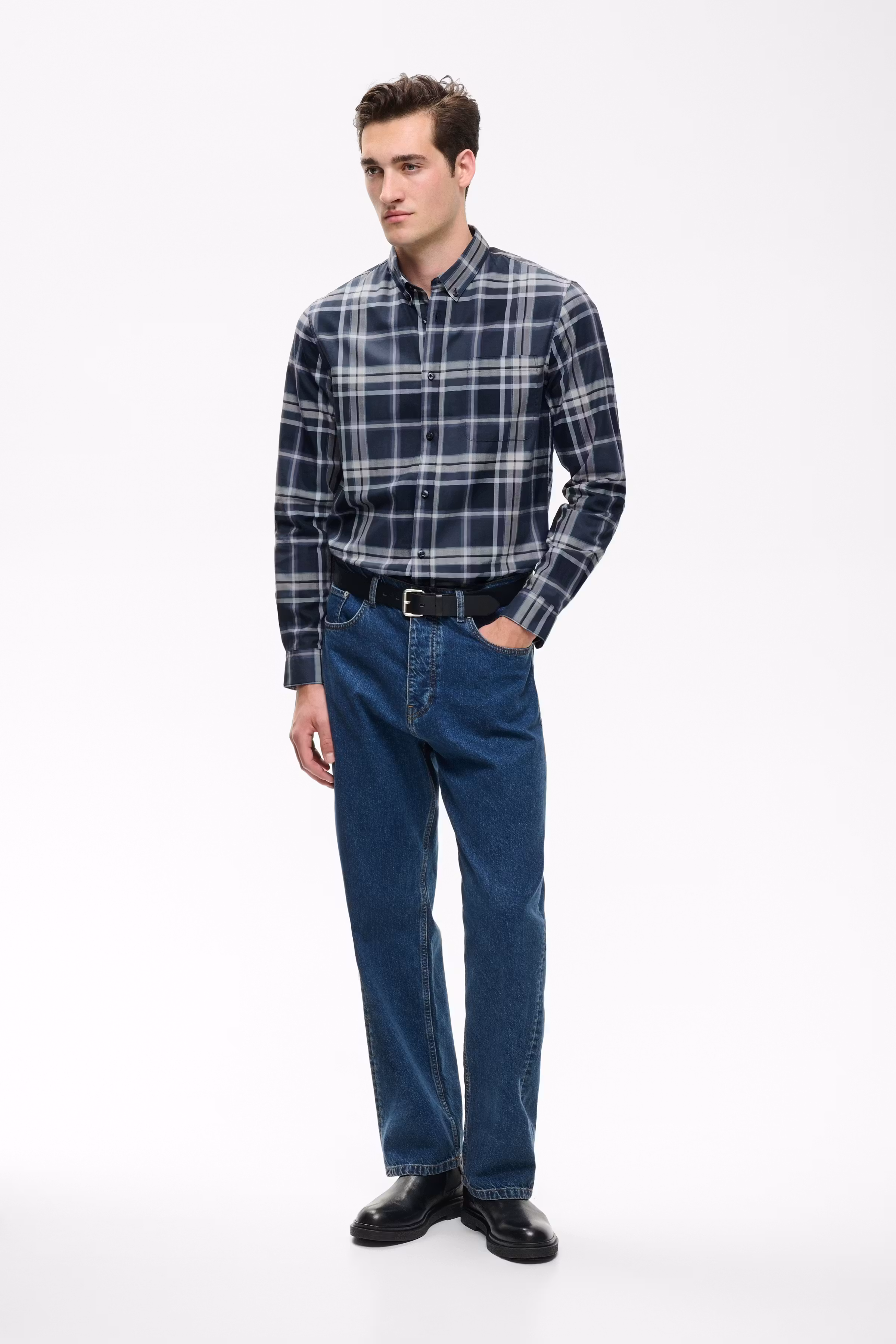 MAtrostol Shirt LOOKBOOK FRONT 30209335-194011