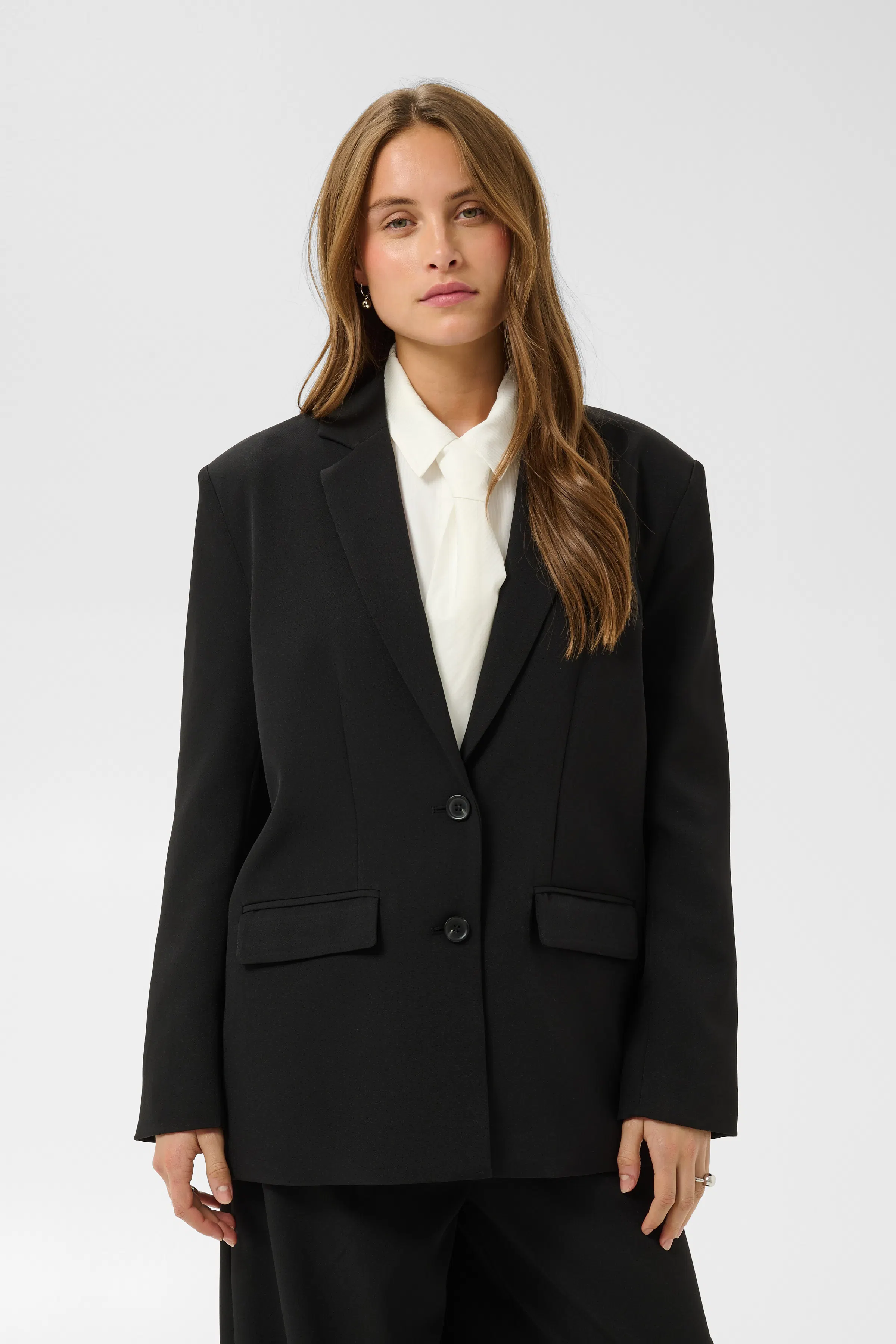 KAbella Blazer LOOKBOOK FRONT 10512563-100121