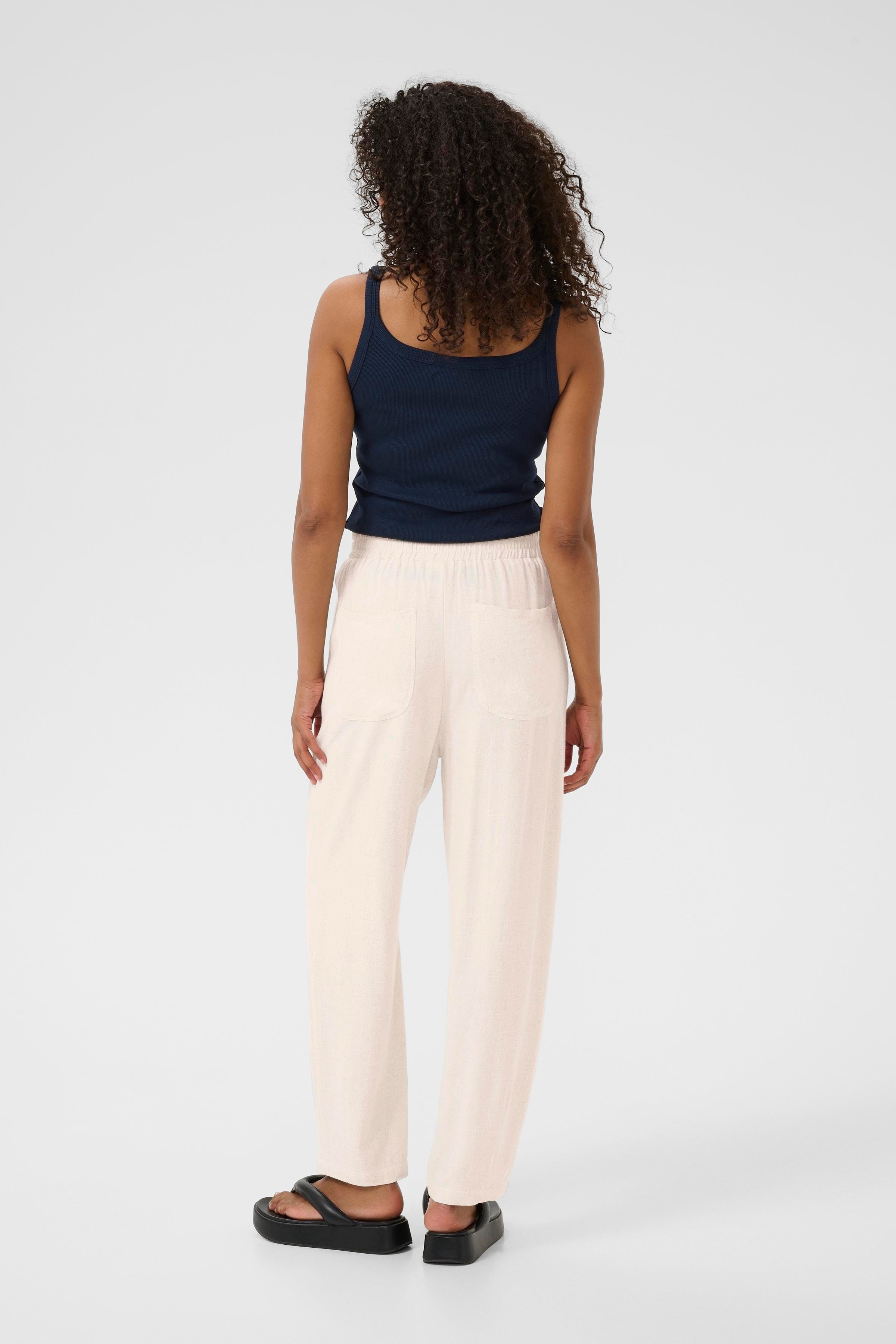 KAliny Hose aus Leinen LOOKBOOK BACK 10510076-101296