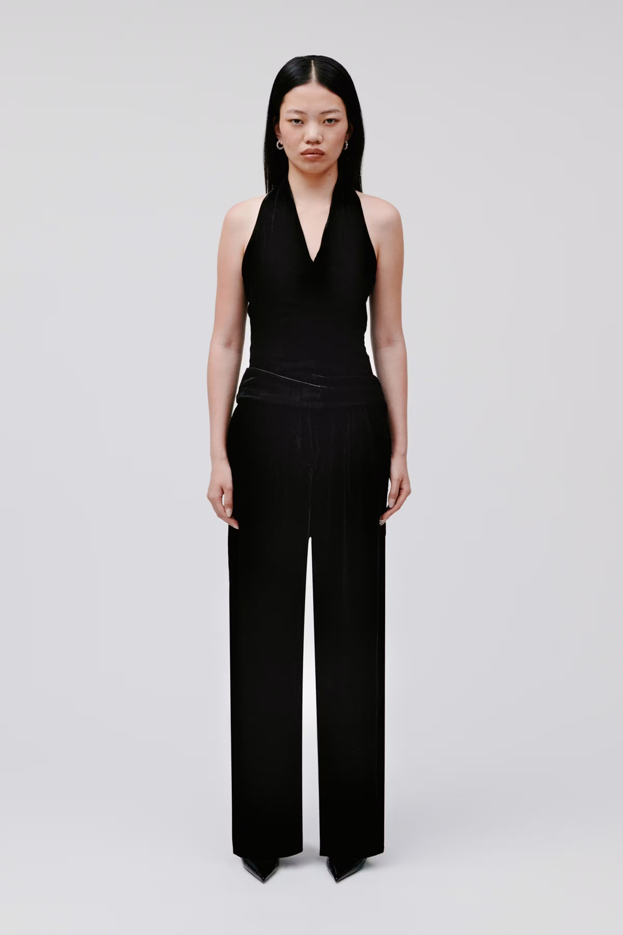 TANSY Top LOOKBOOK FRONT 30600739-BK999