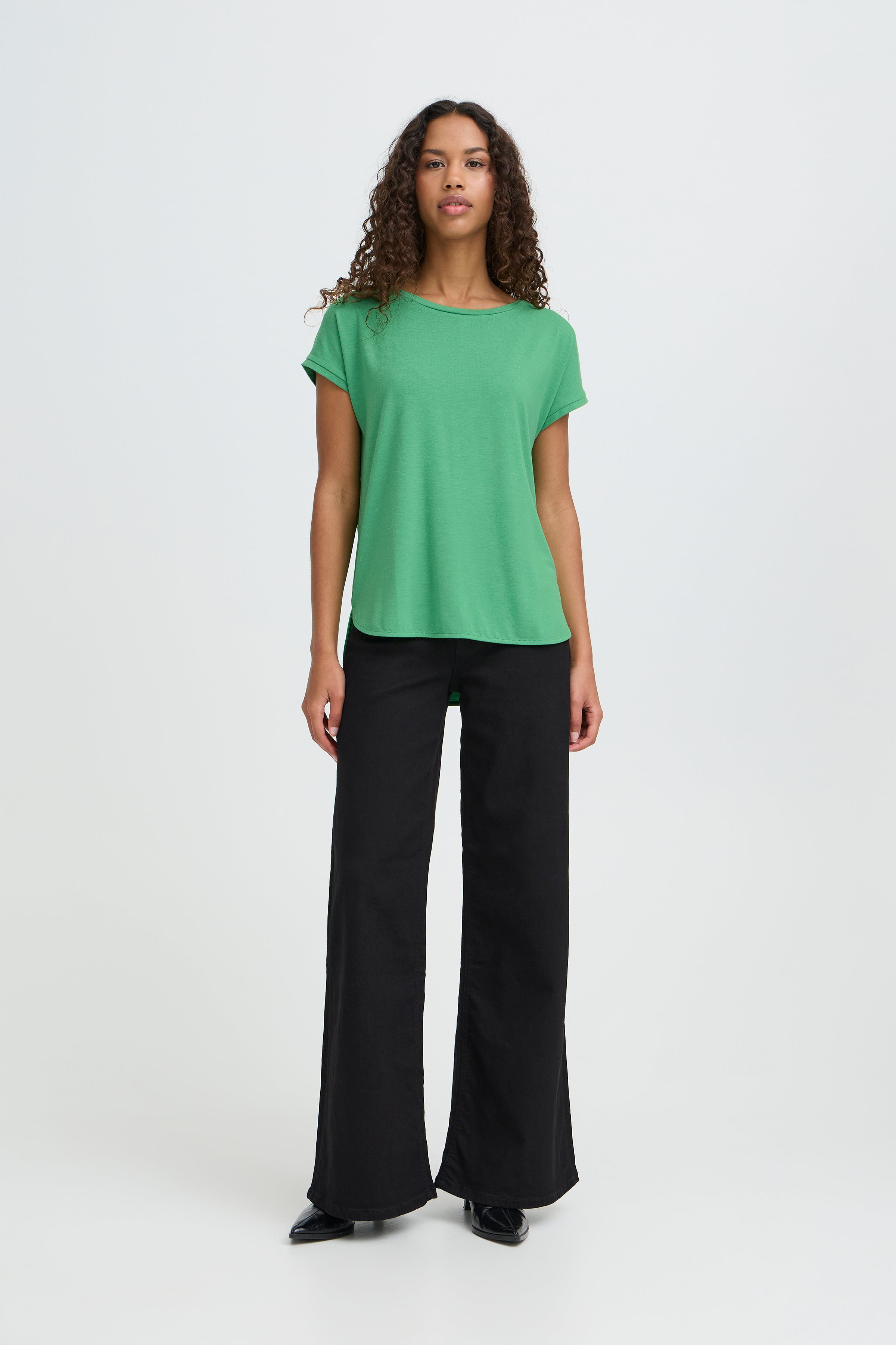 IHREBEL T-shirt LOOKBOOK FRONT 20109945-166138