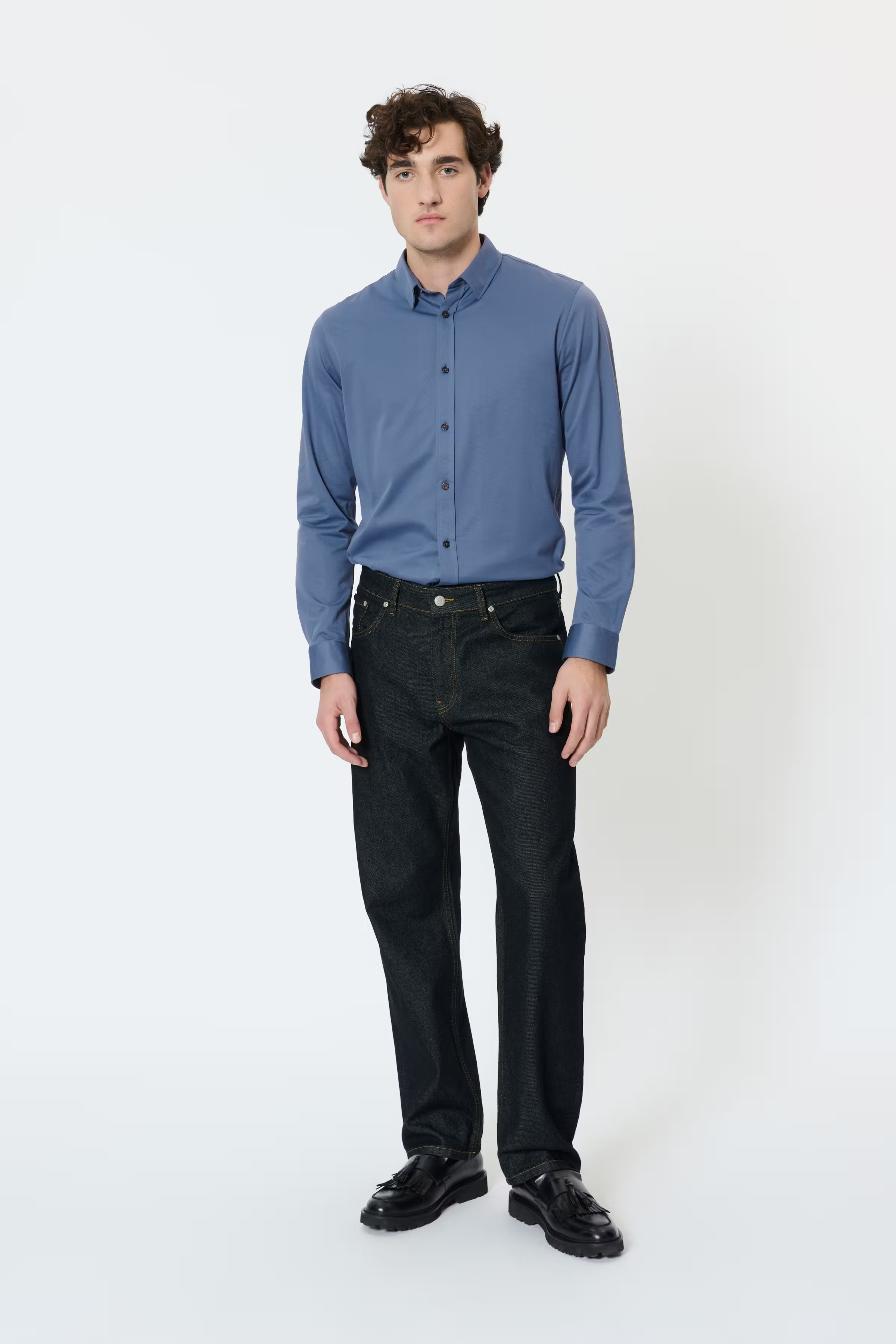 MAtrostol Shirt LOOKBOOK FRONT 30205262-183929