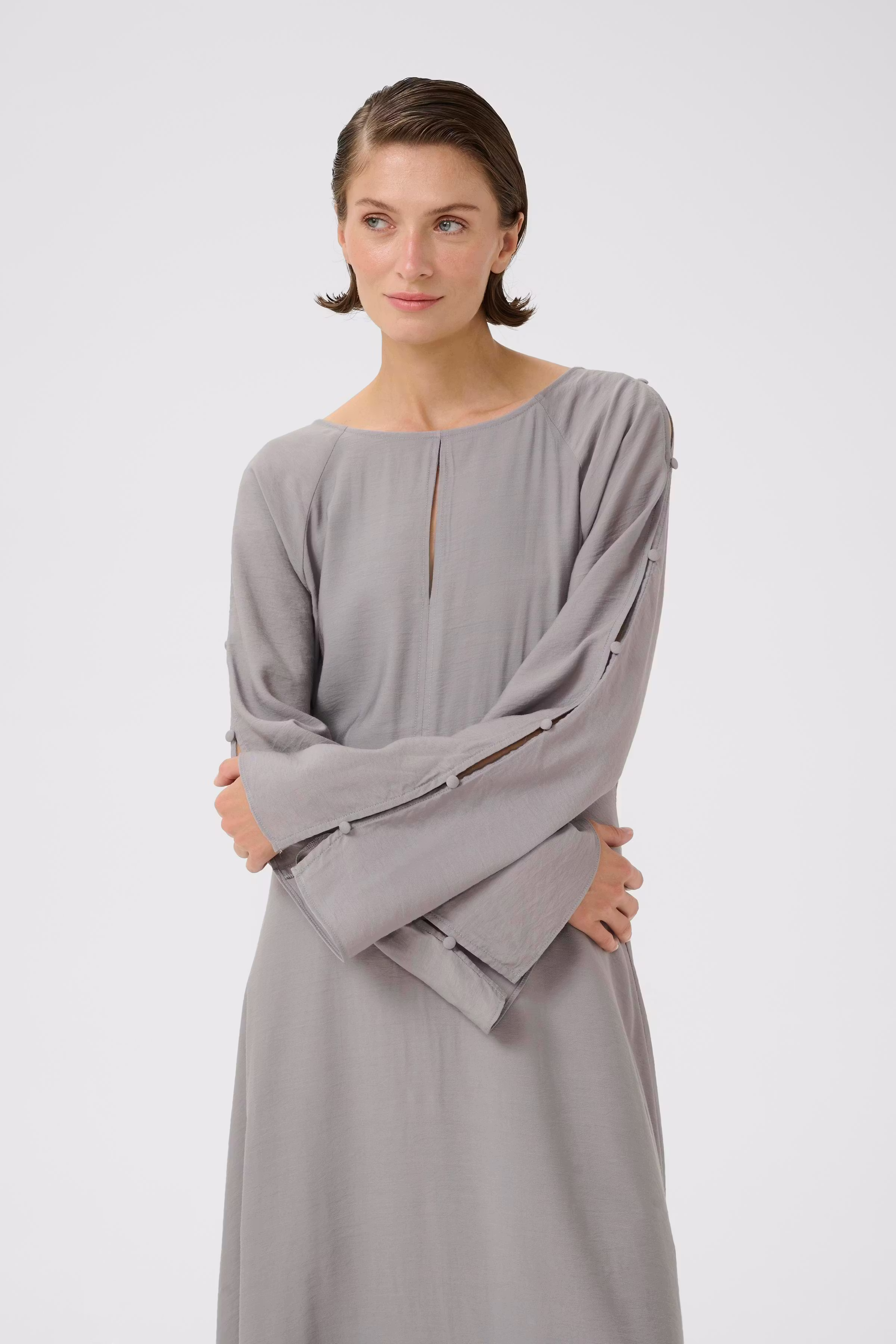 KBEowyn Klänning LOOKBOOK FRONT 10105915-170000