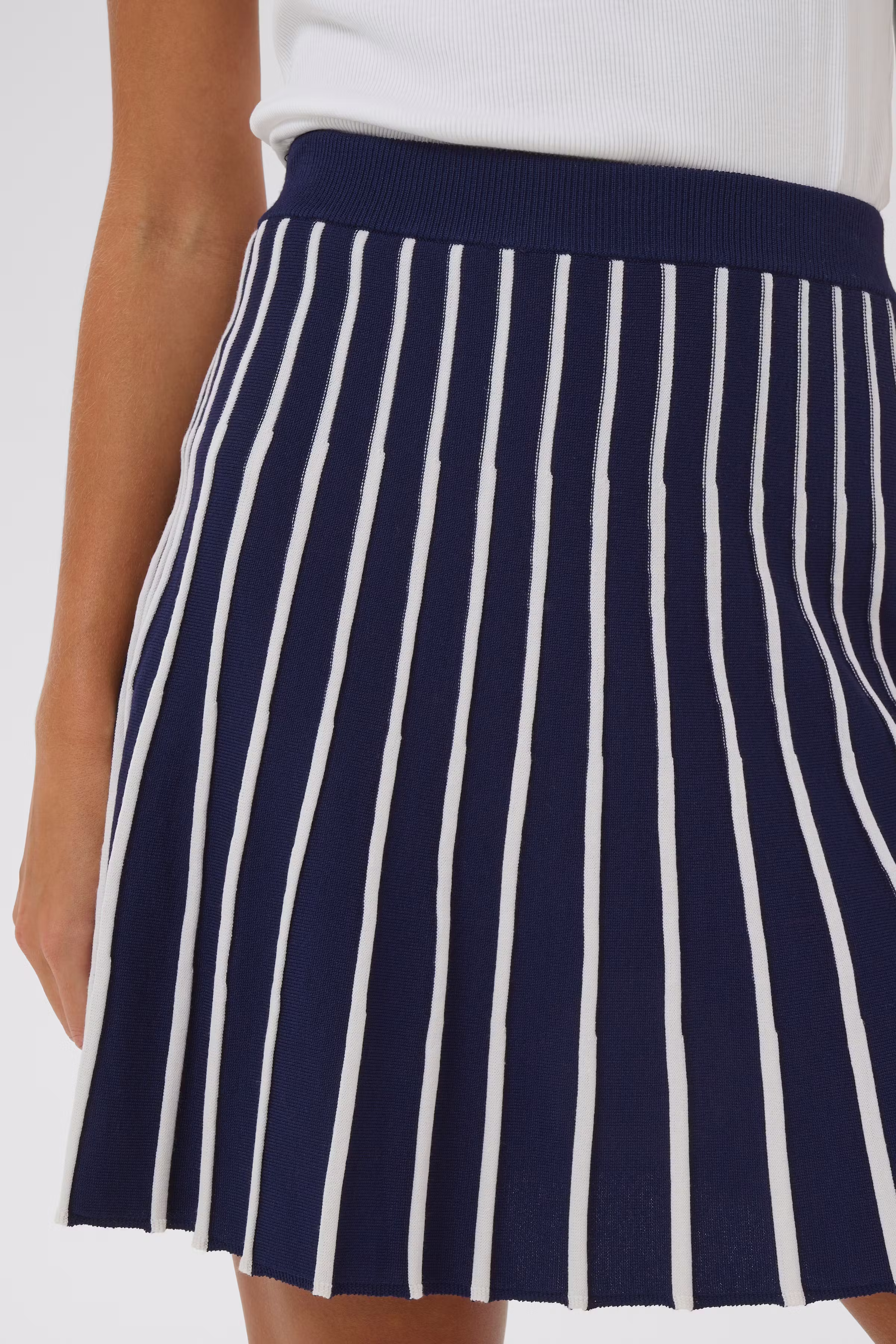 MildaSZ Rok LOOKBOOK BACK 30514527-193812