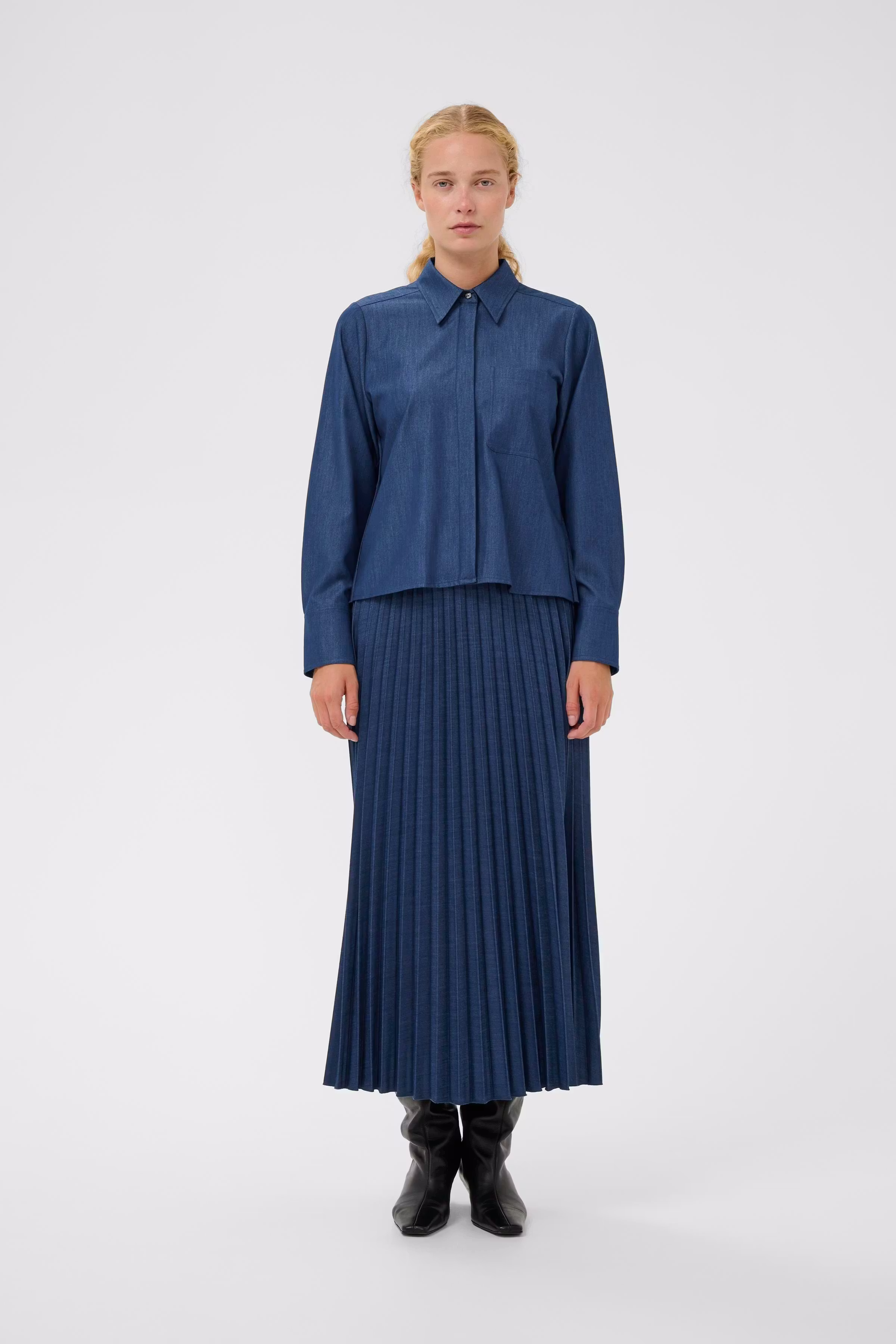 CHERRIEIW Skirt LOOKBOOK FRONT 30112200-194118