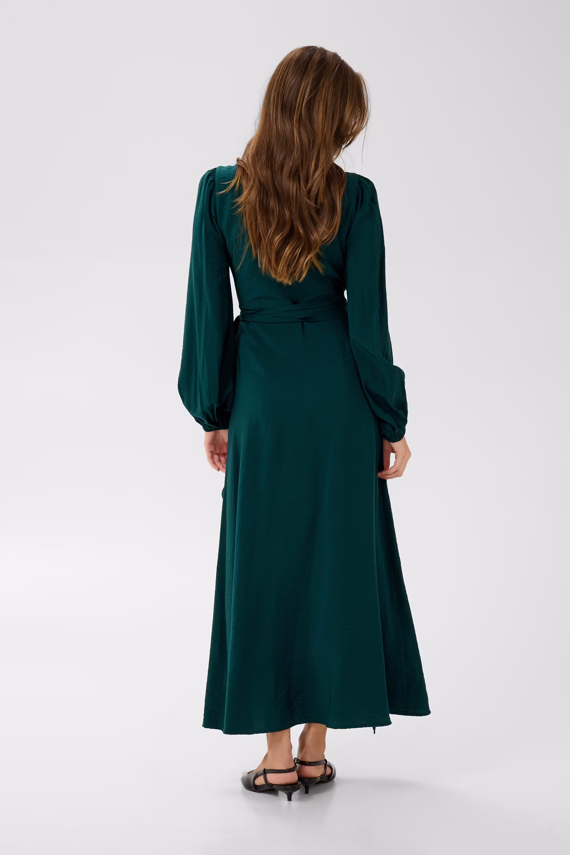 KAelsie Dress LOOKBOOK BACK 10513188-195320