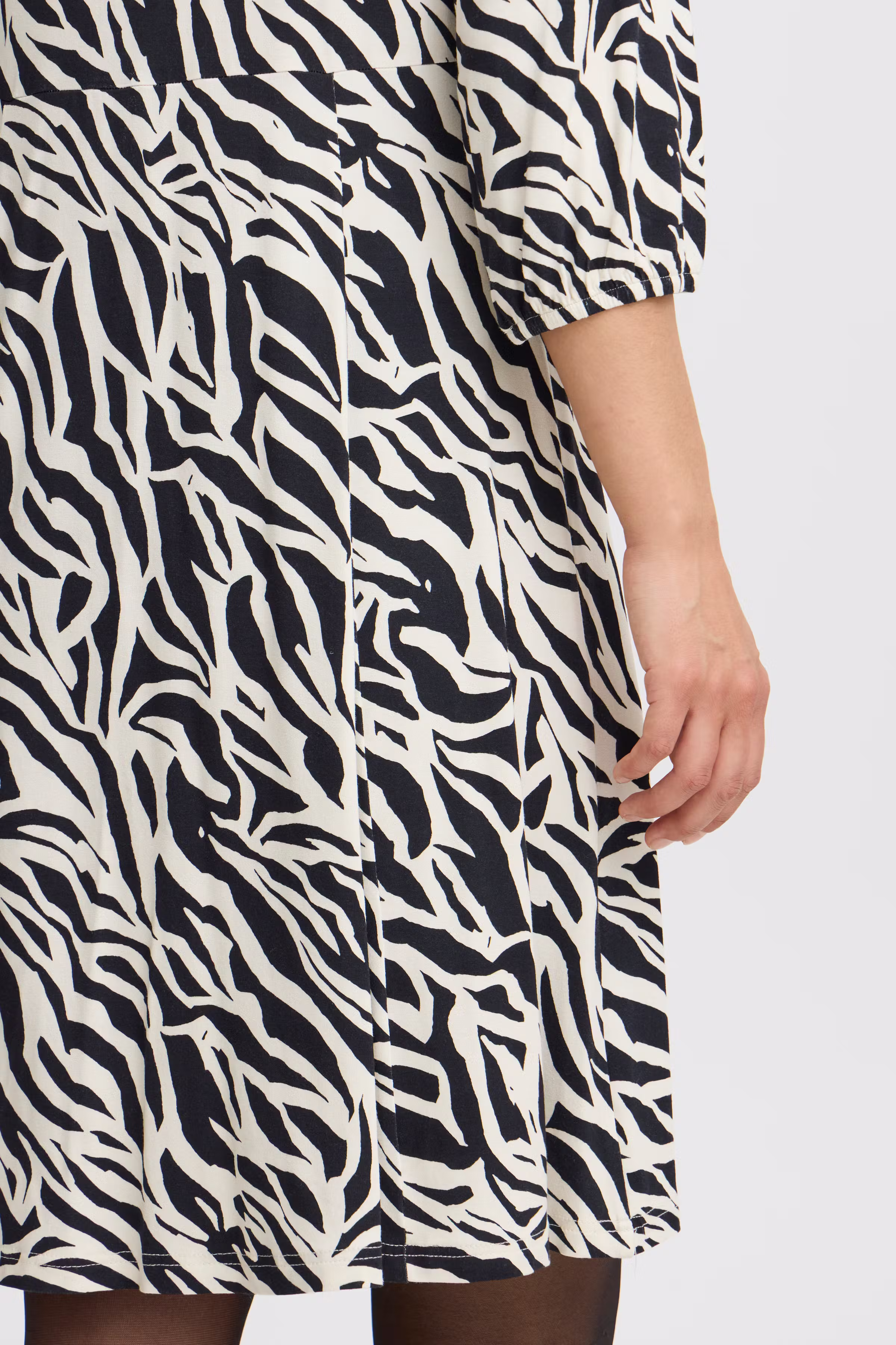 FRFLORA Kjole LOOKBOOK DETAIL 20614159-203480