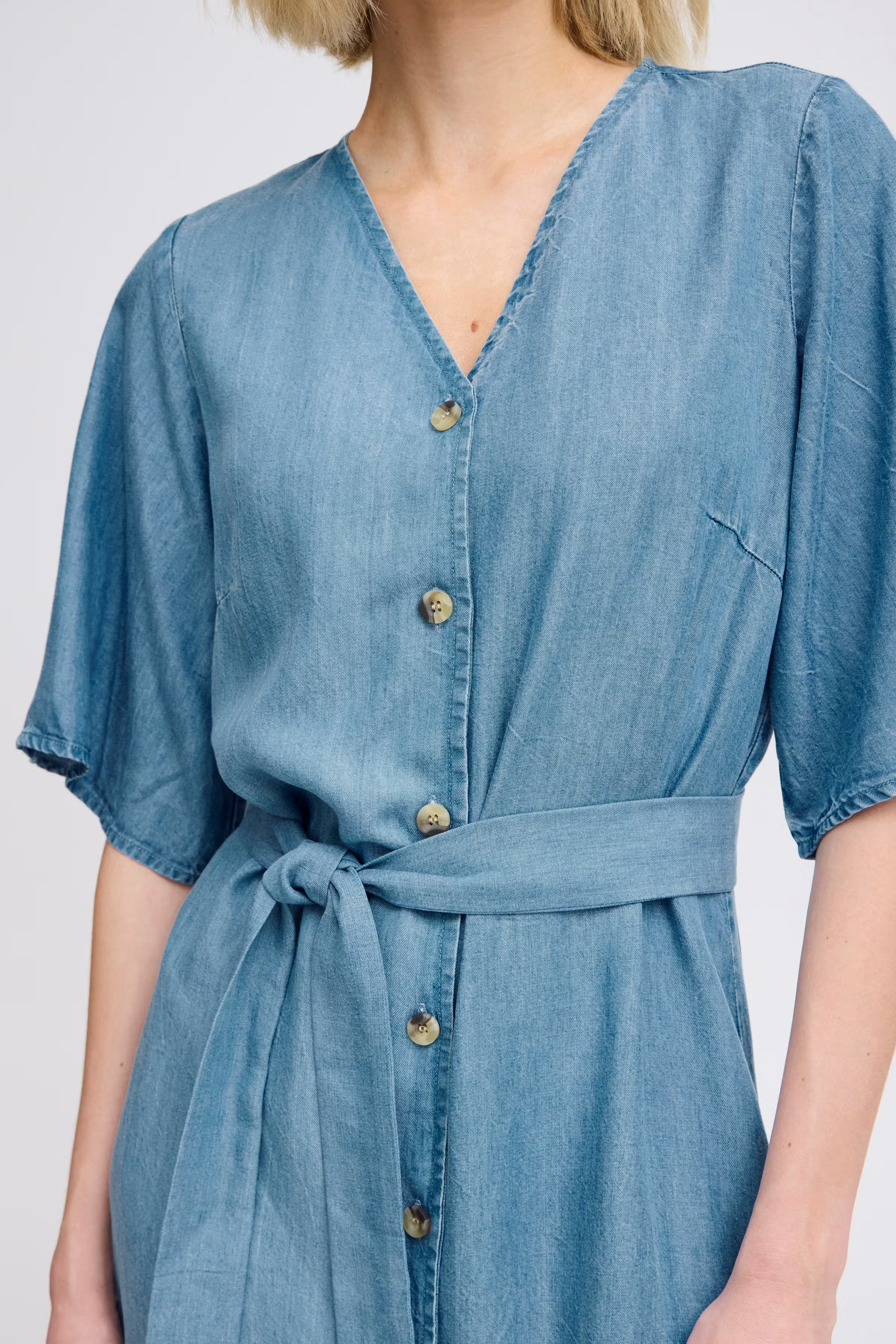 FREVELYN Kjole LOOKBOOK DETAIL 20613858-200988