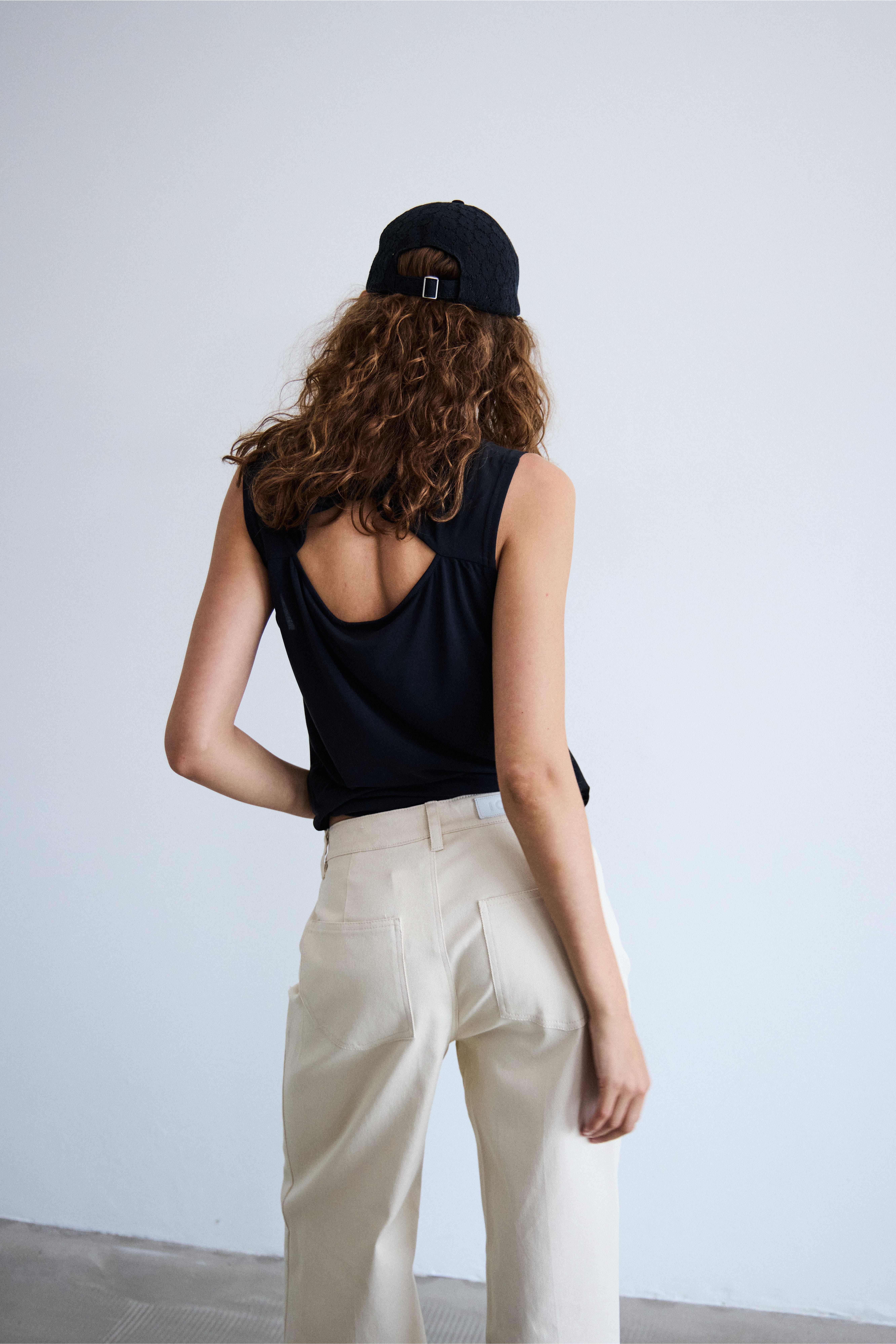 IHOPANNY Ærmeløs bluse LOCATION NONE 20123033-194008