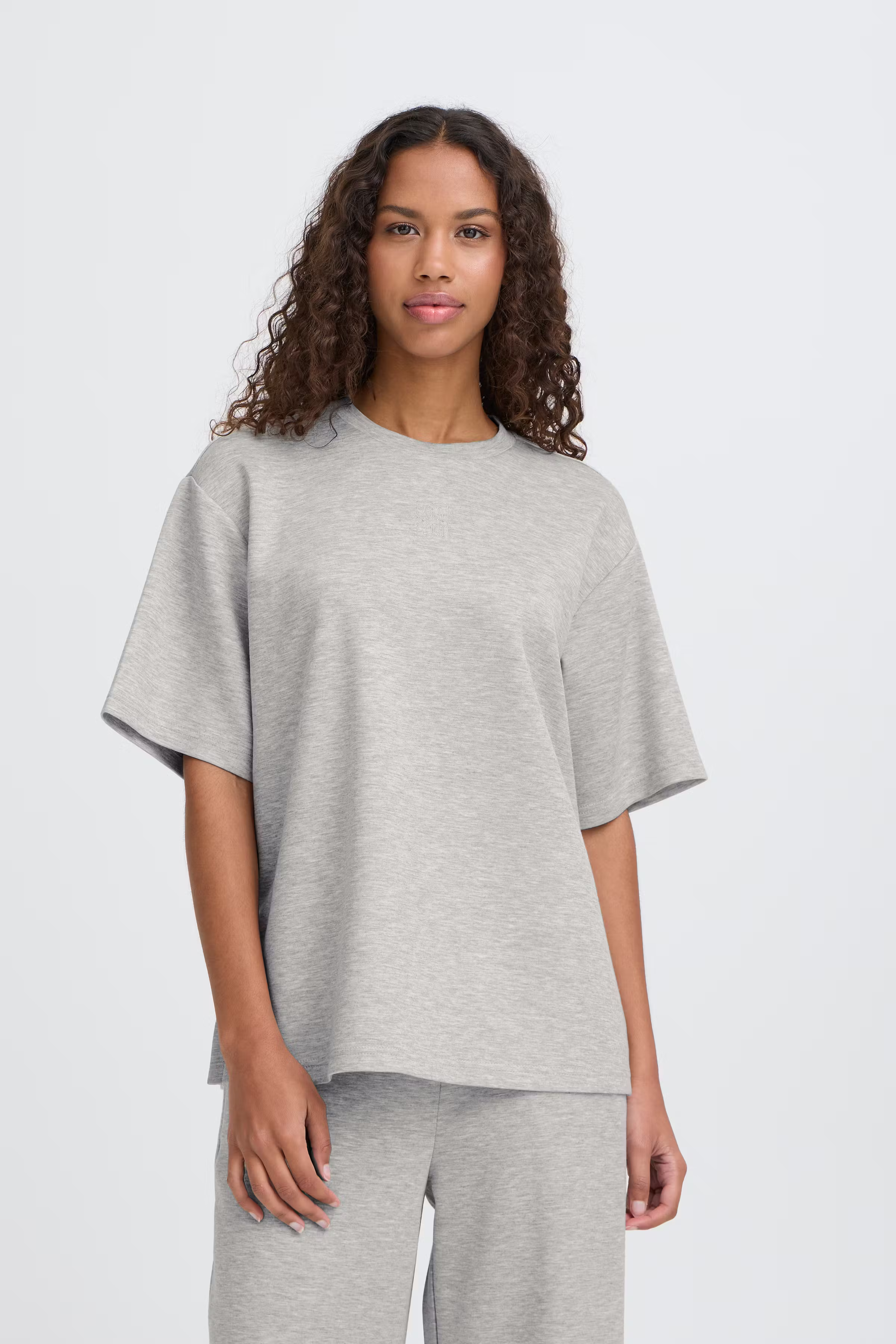 IHKATE T-shirt LOOKBOOK FRONT 20125120-200317