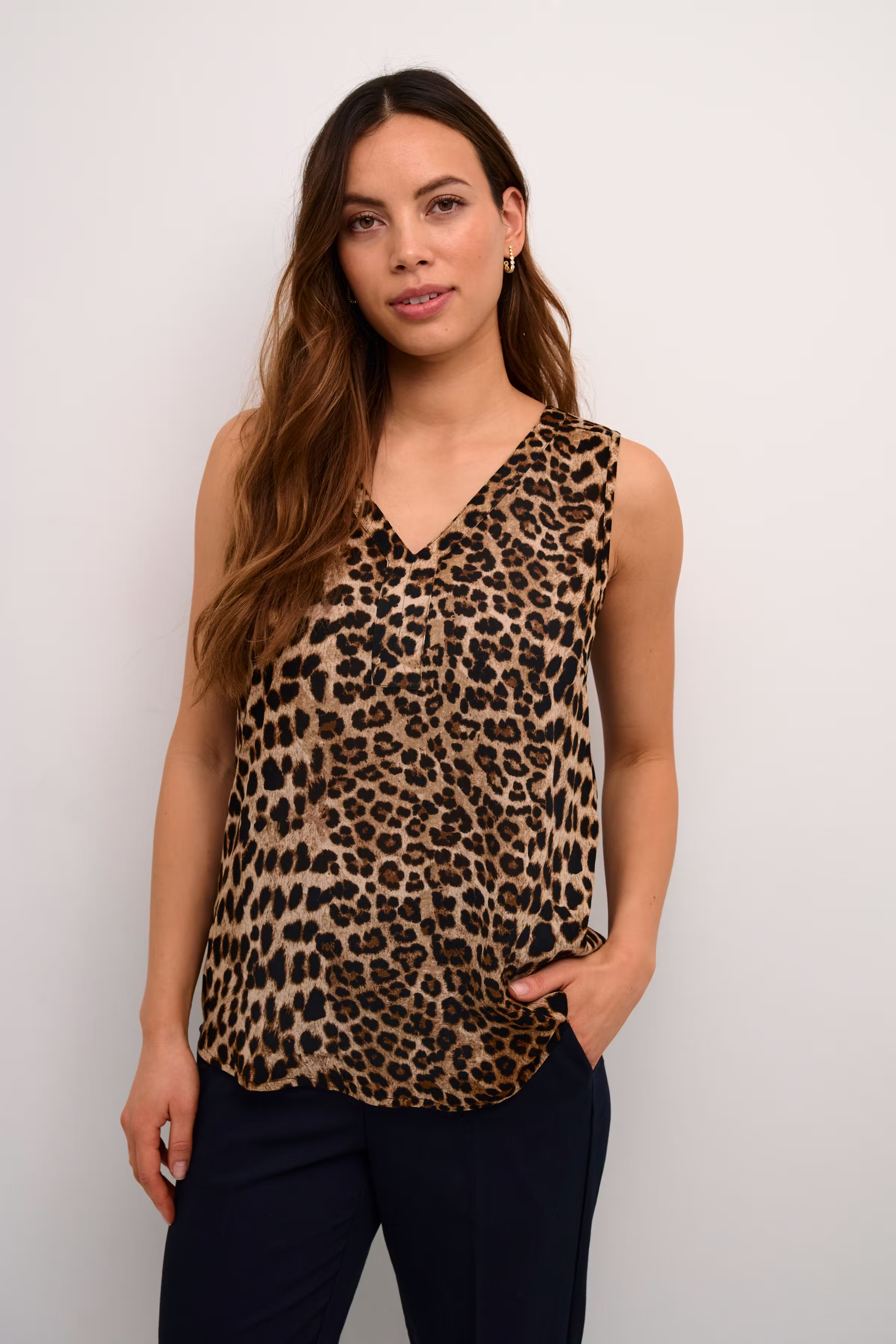 KAamber Leopardtopp LOOKBOOK FRONT 10508255-105798