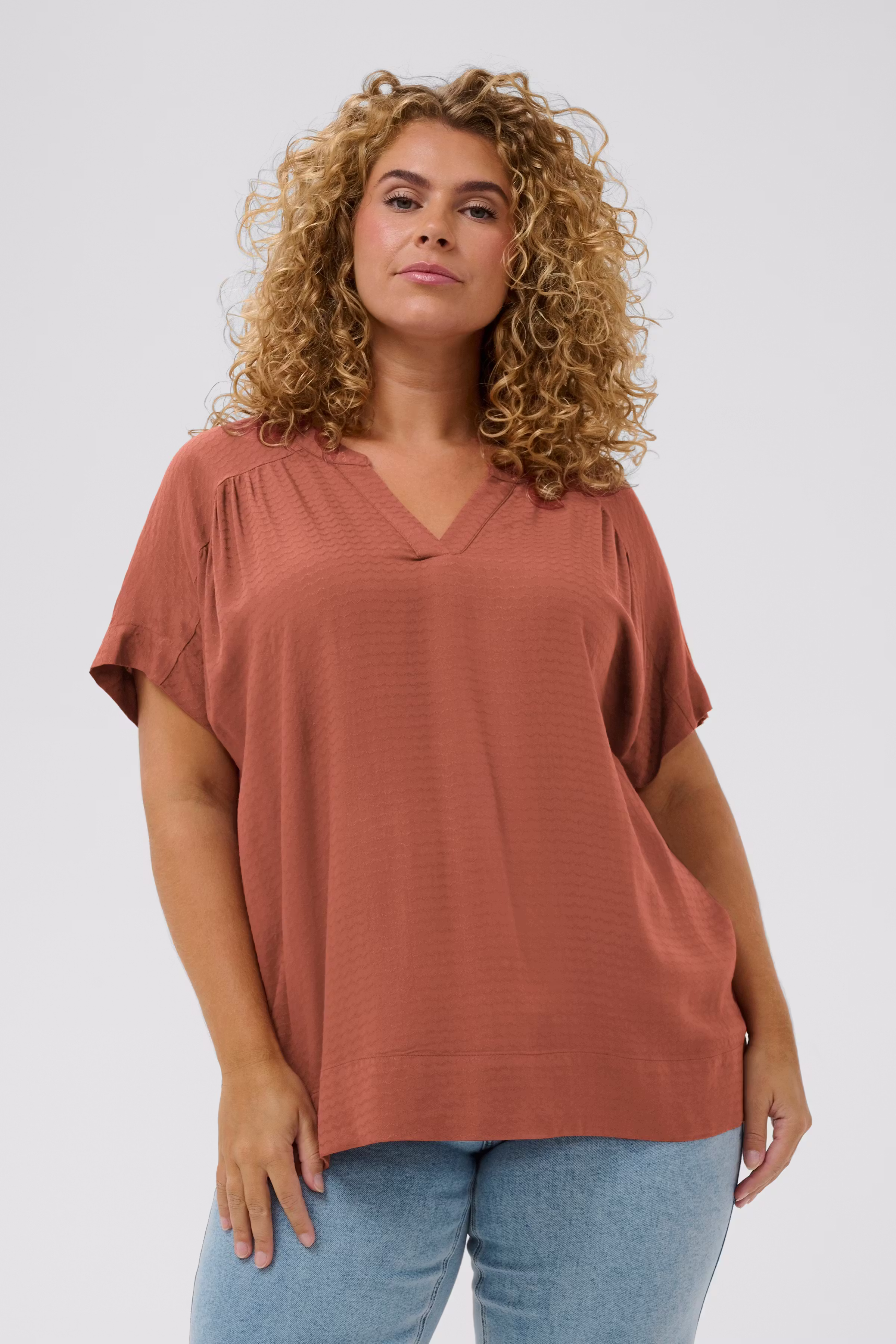 KCmina Blouse LOOKBOOK FRONT 10584182-191334