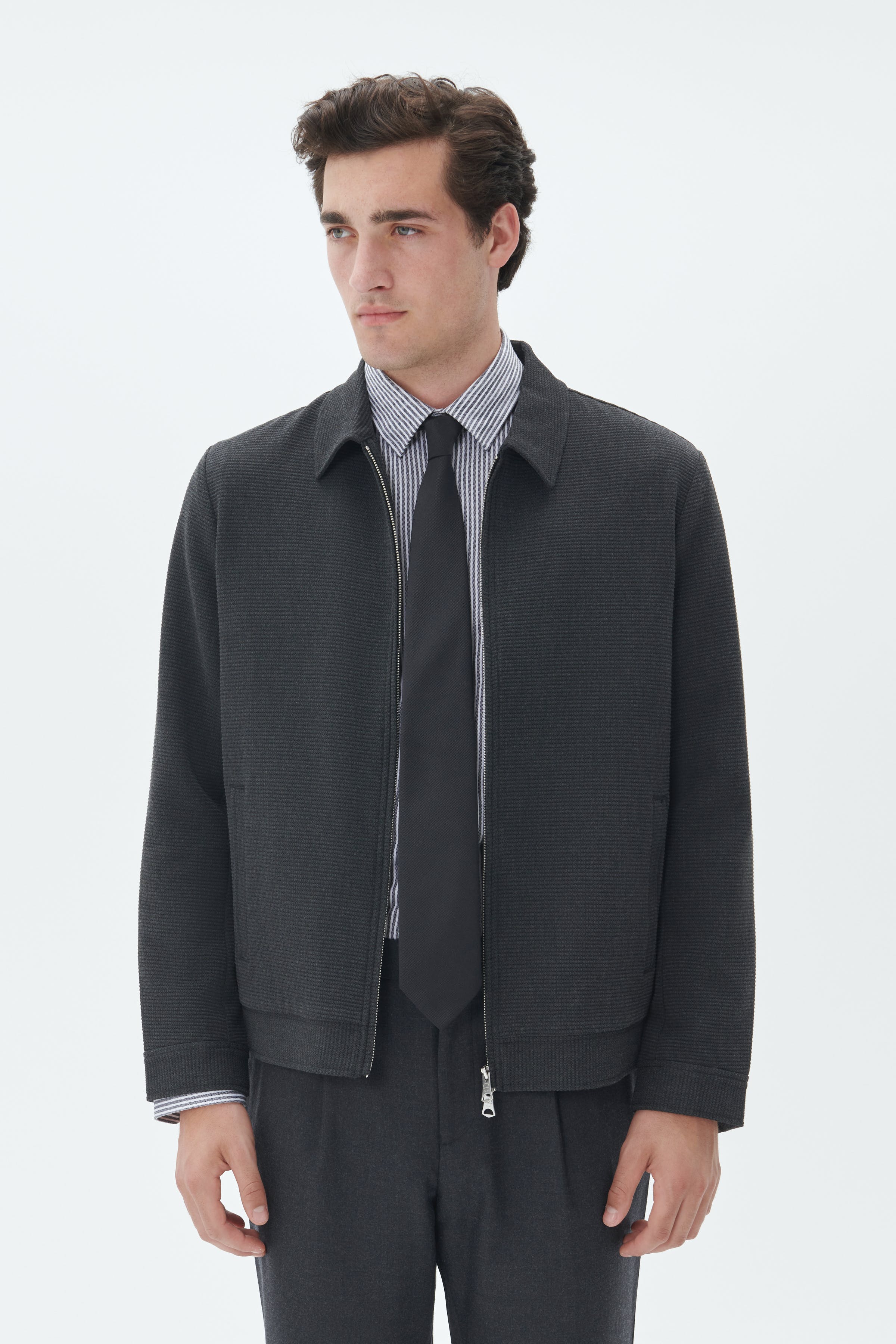 MAtie Das LOOKBOOK FRONT 30207655-300275