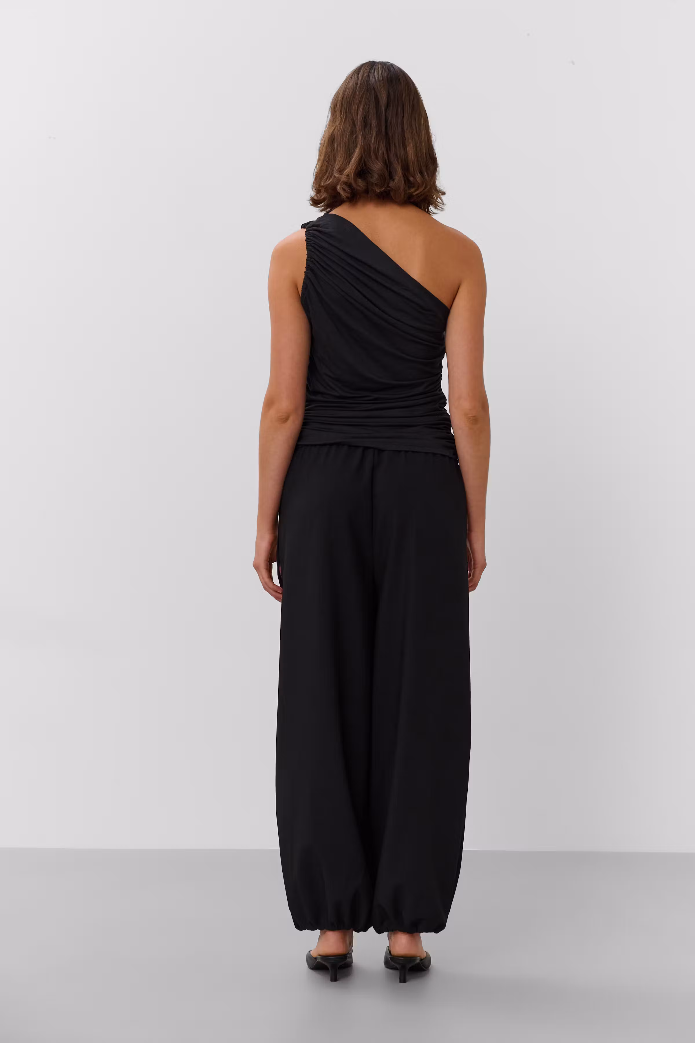 SLHanadi Top LOOKBOOK BACK 30408526-194008