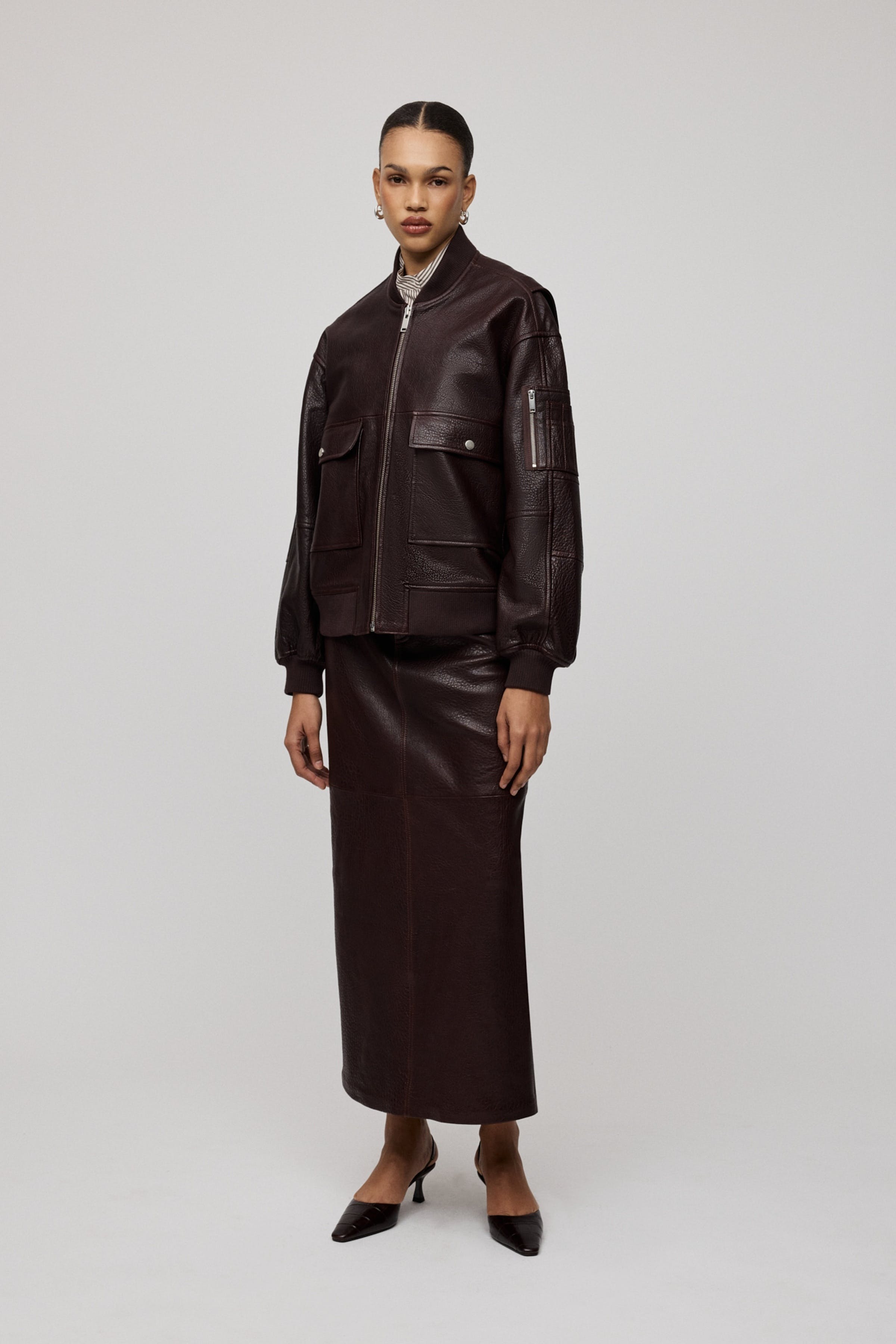 LARA Ytterplagg LOOKBOOK FRONT 30600687-RE401