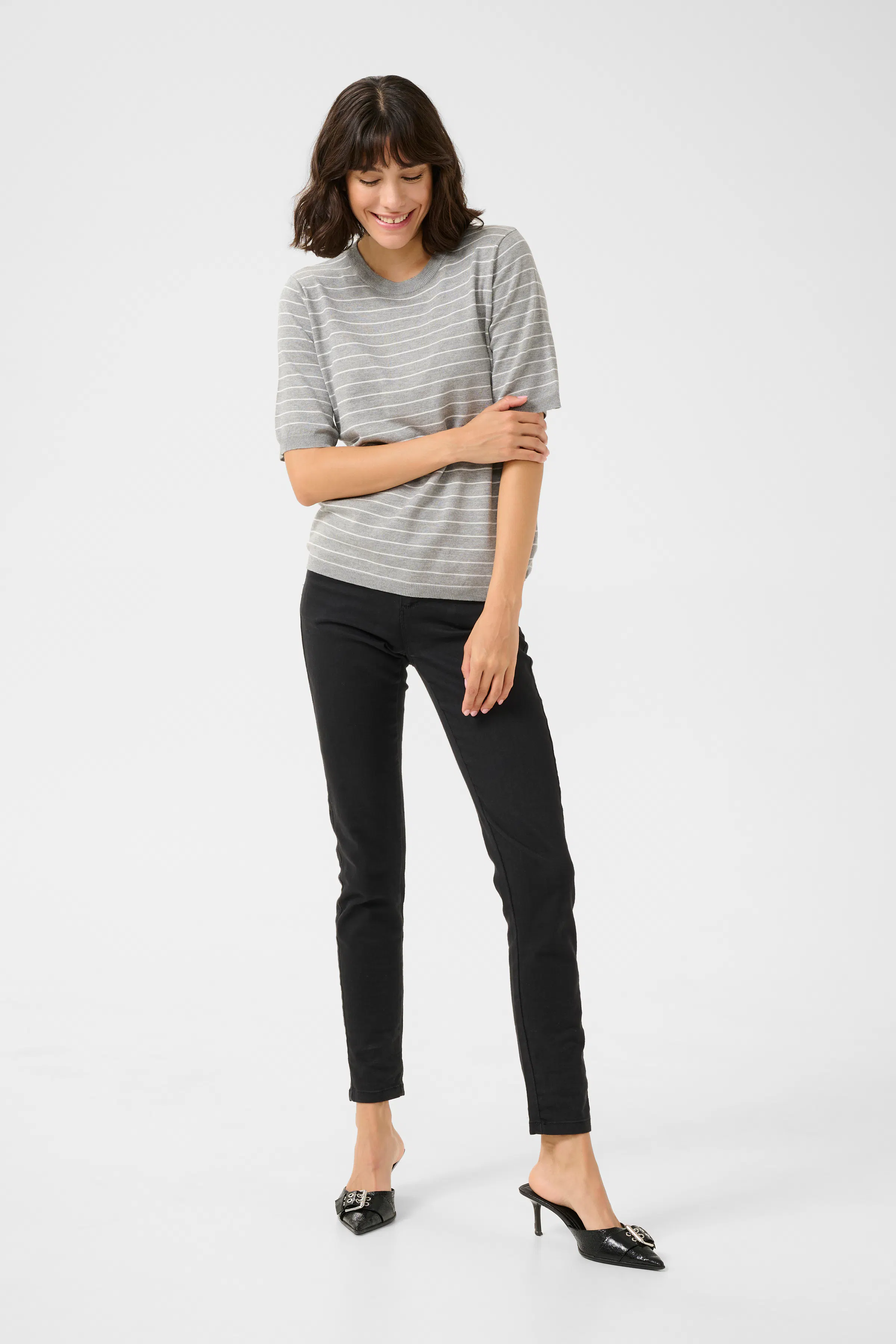 KAlizza Pullover LOOKBOOK FRONT 10508410-106766