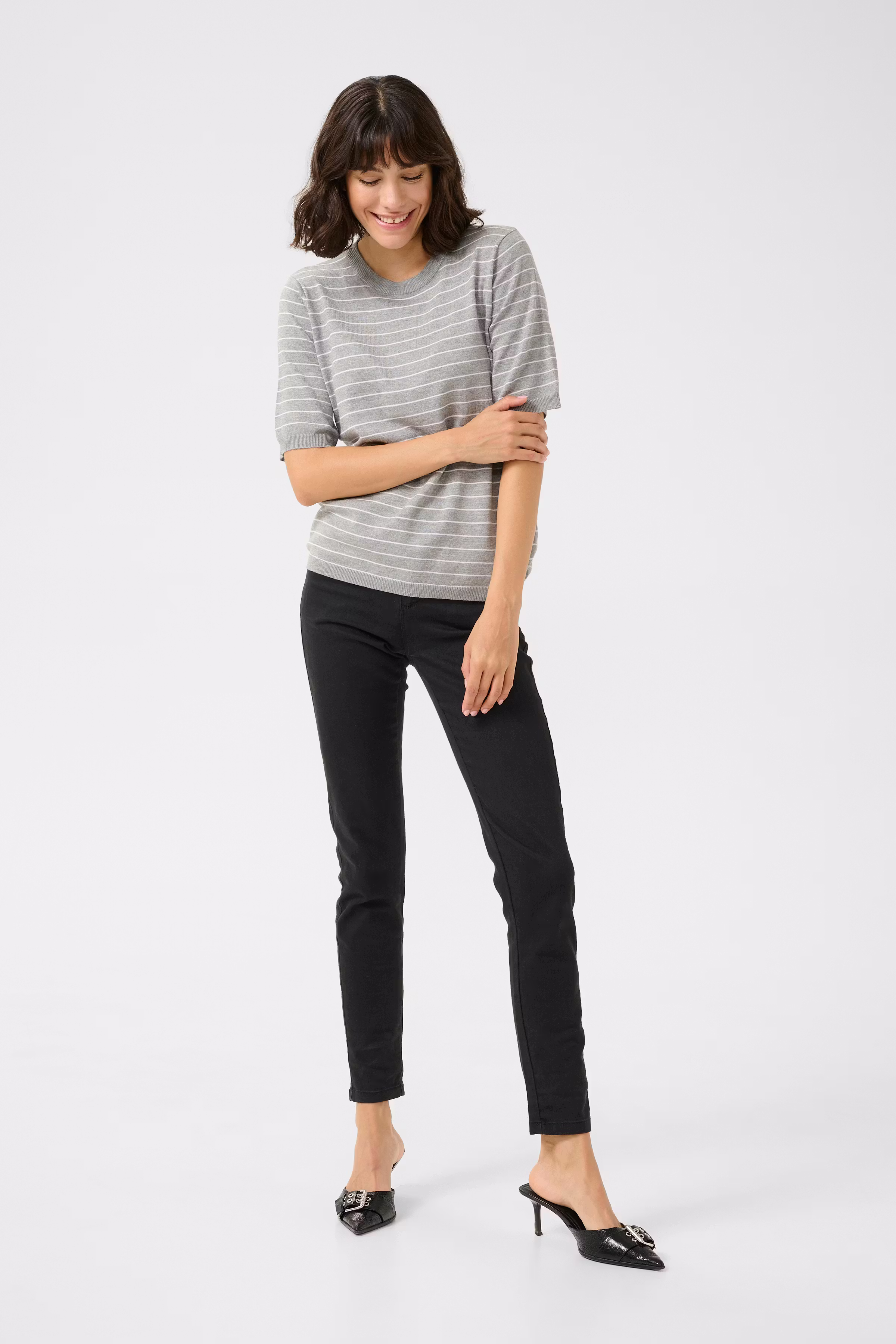 KAlizza Pullover LOOKBOOK FRONT 10508410-106766