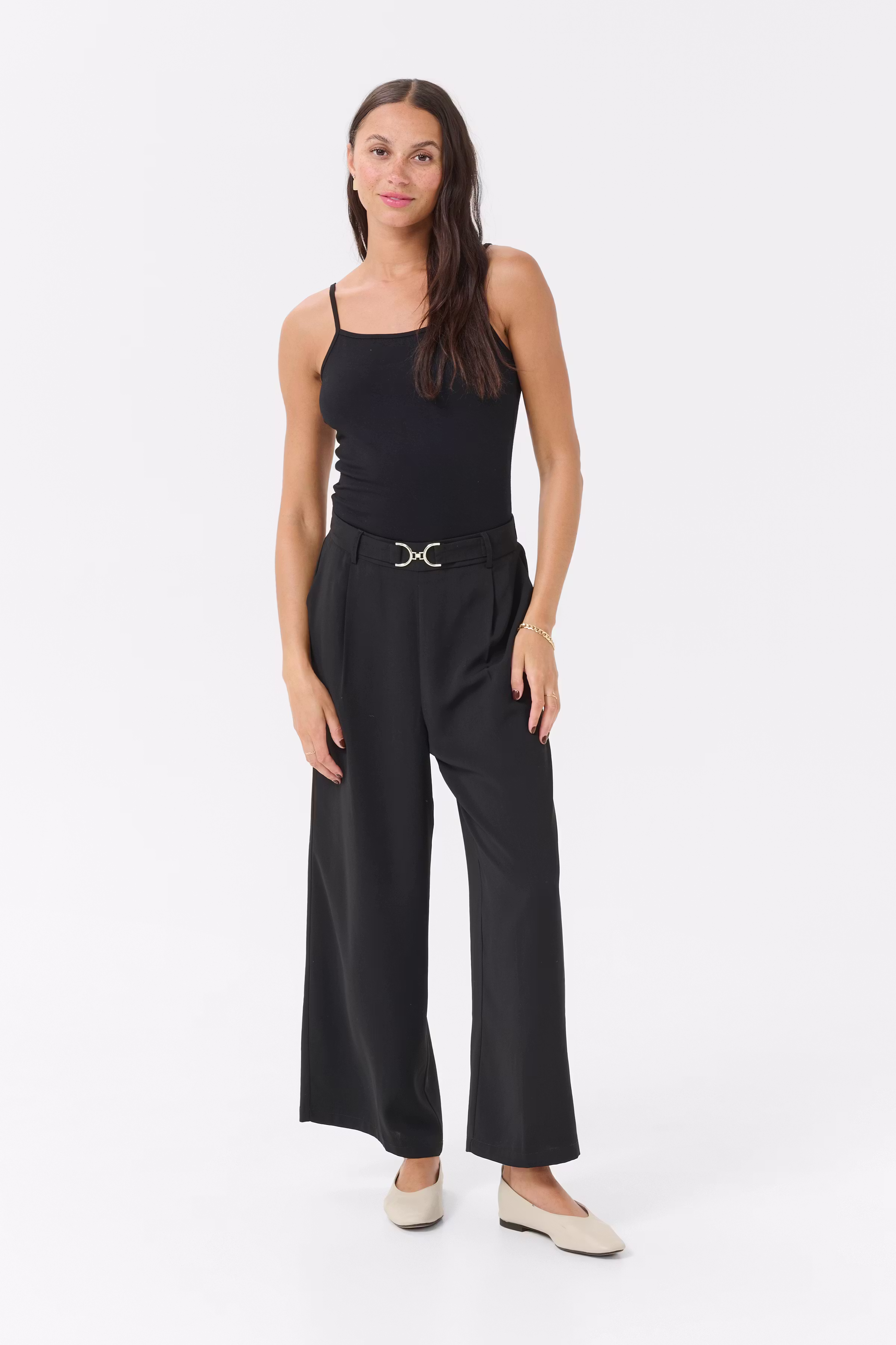 KAillis Bukser LOOKBOOK FRONT 10510051-100121