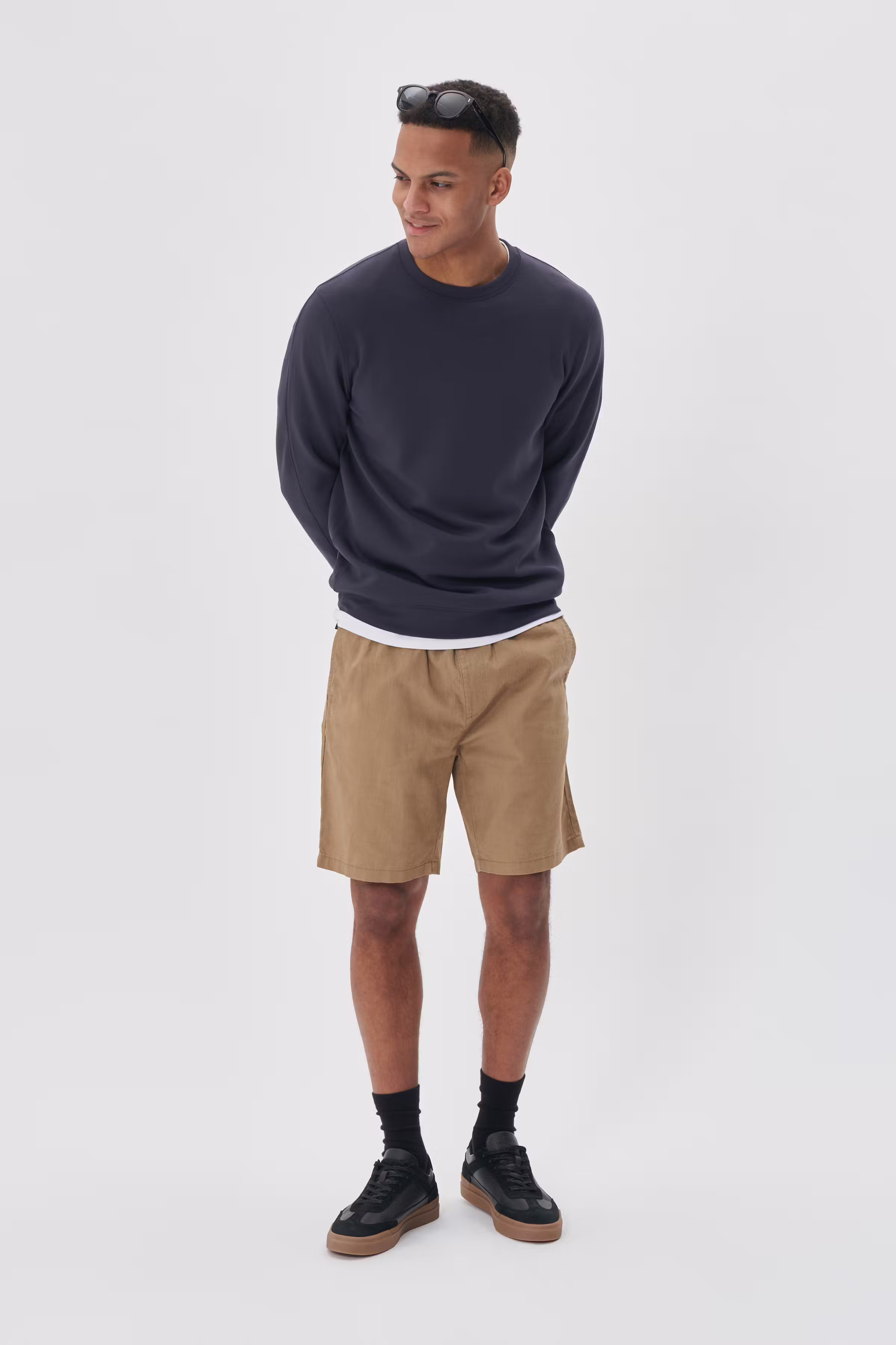 MAbarton linen shorts LOCATION NONE 30206032-171118