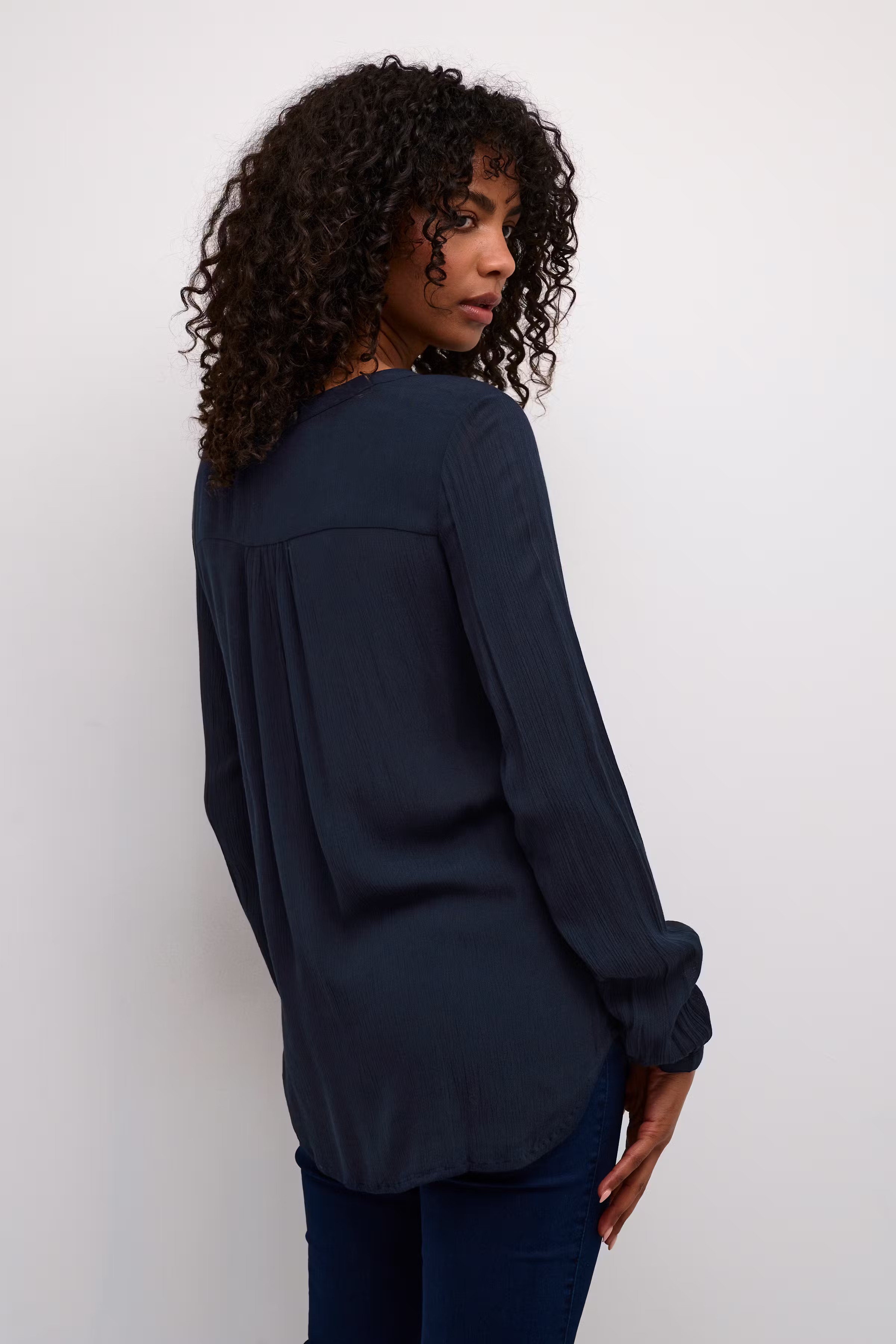 Amber Bluse LOOKBOOK BACK 501032-52737